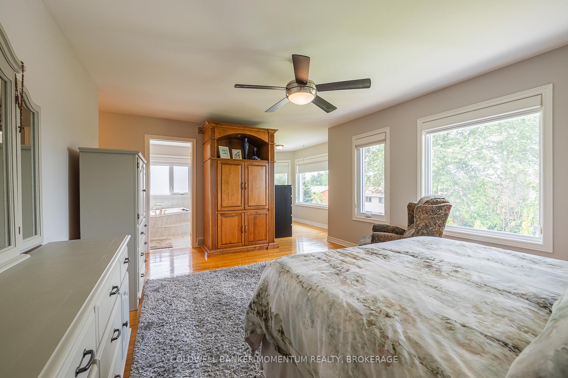 Photo 23 of 13 Willow Court, Thorold, Confederation Heights — HOMEH
