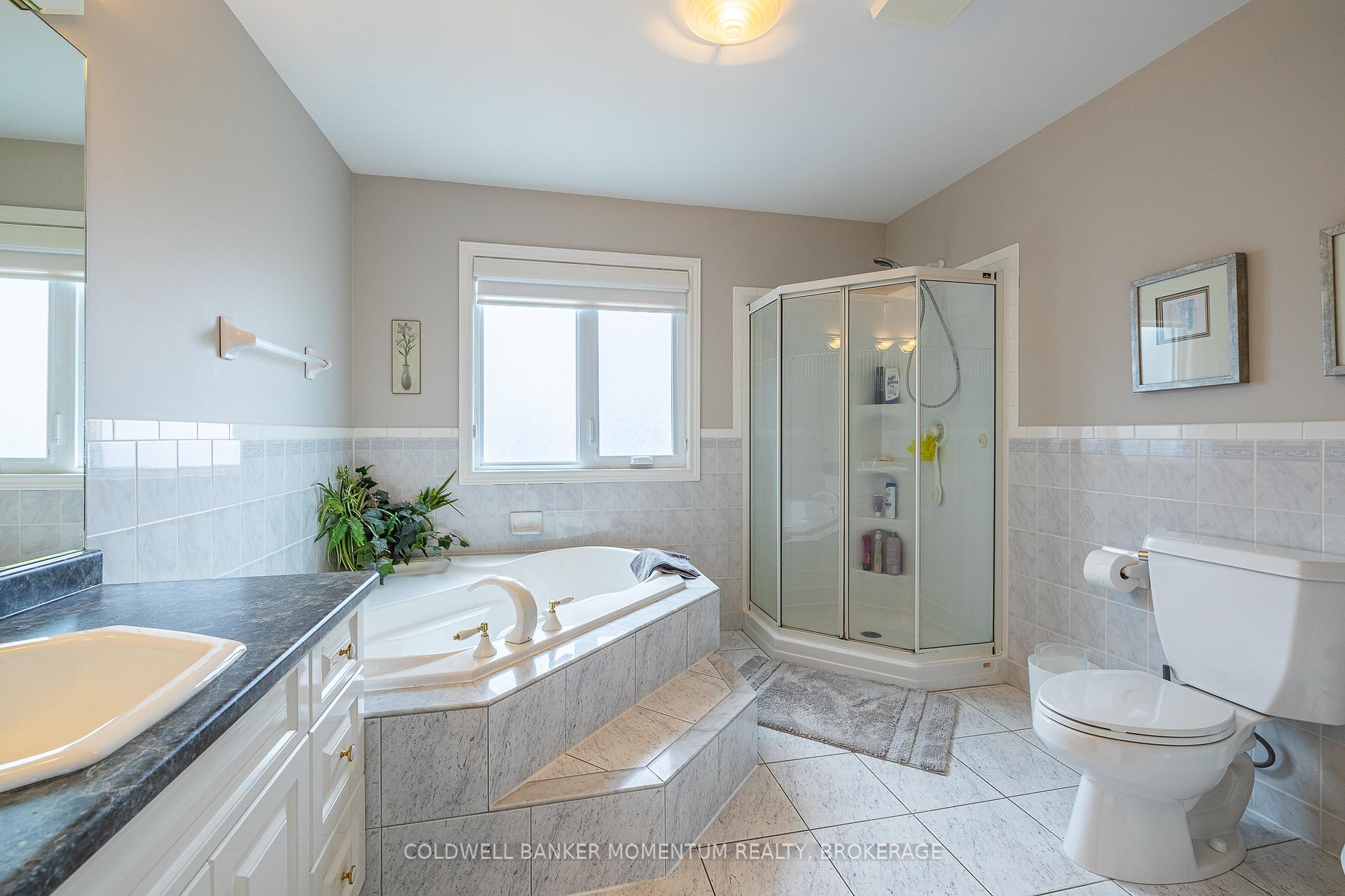 Photo 26 of 13 Willow Court, Thorold, Confederation Heights — HOMEH
