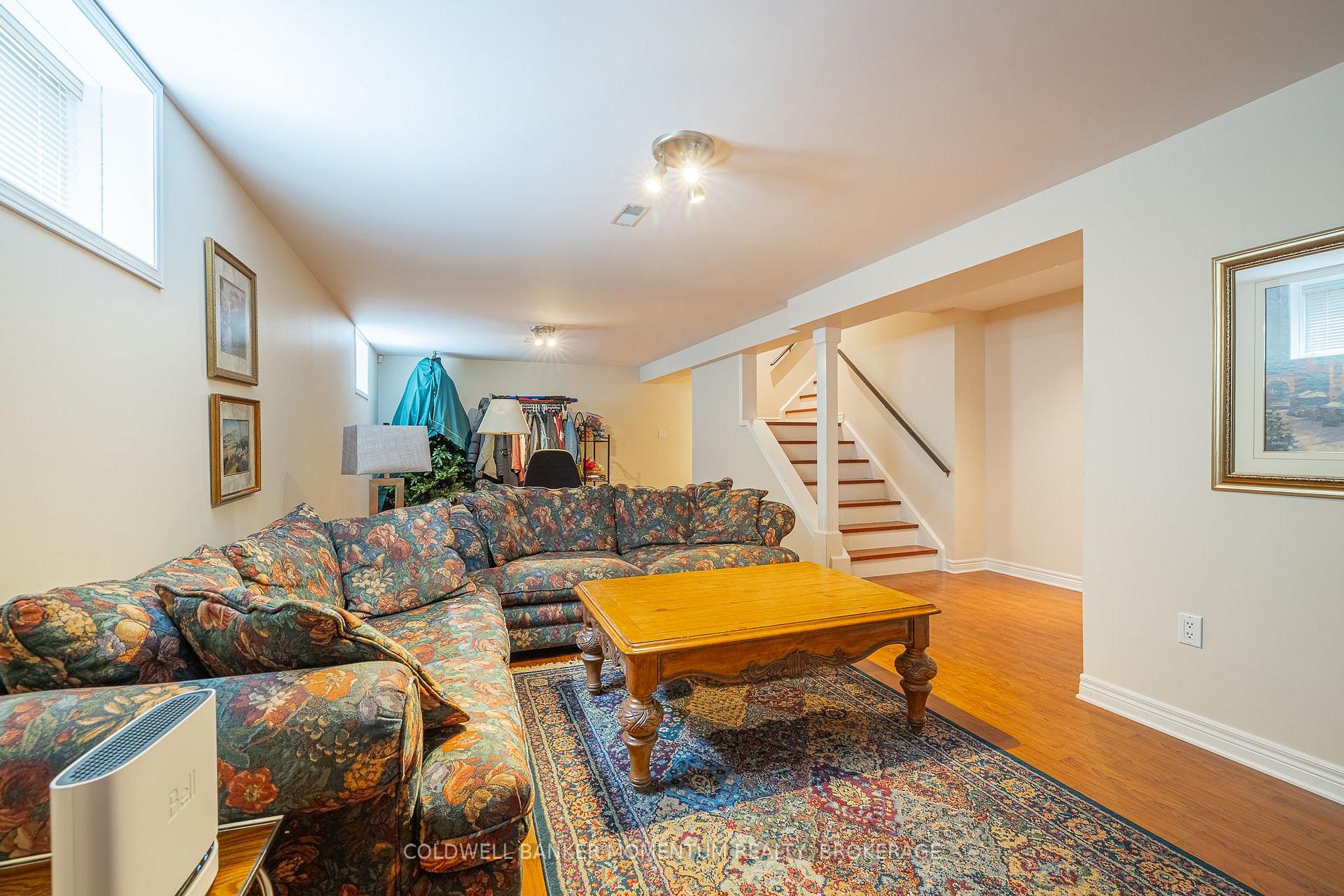 Photo 32 of 13 Willow Court, Thorold, Confederation Heights — HOMEH