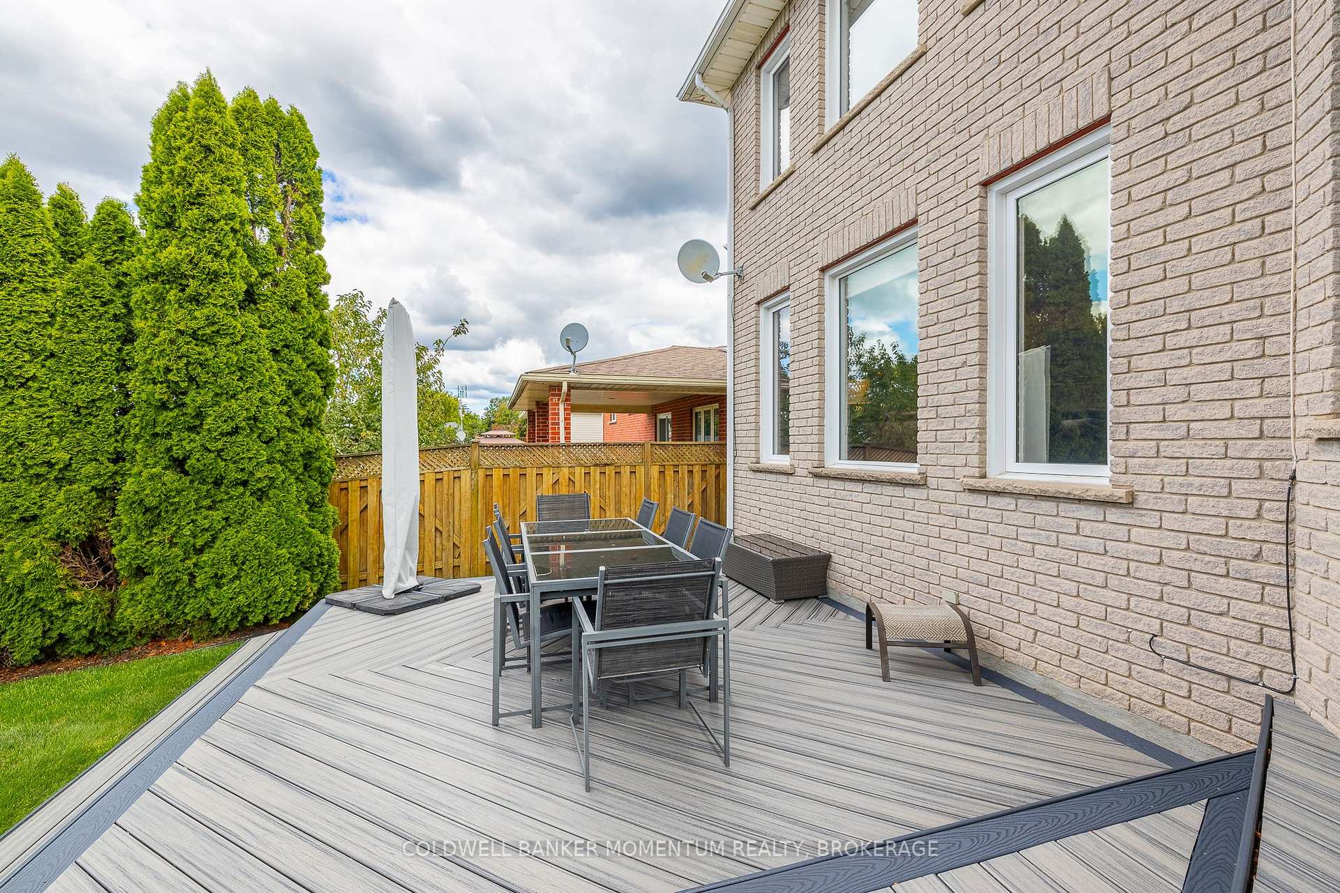 Photo 37 of 13 Willow Court, Thorold, Confederation Heights — HOMEH