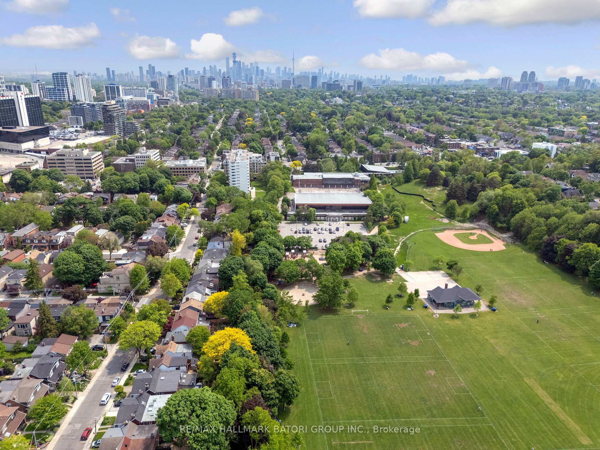 Photo 23 of 78 Edith Drive, Toronto, Yonge-Eglinton — HOMEH