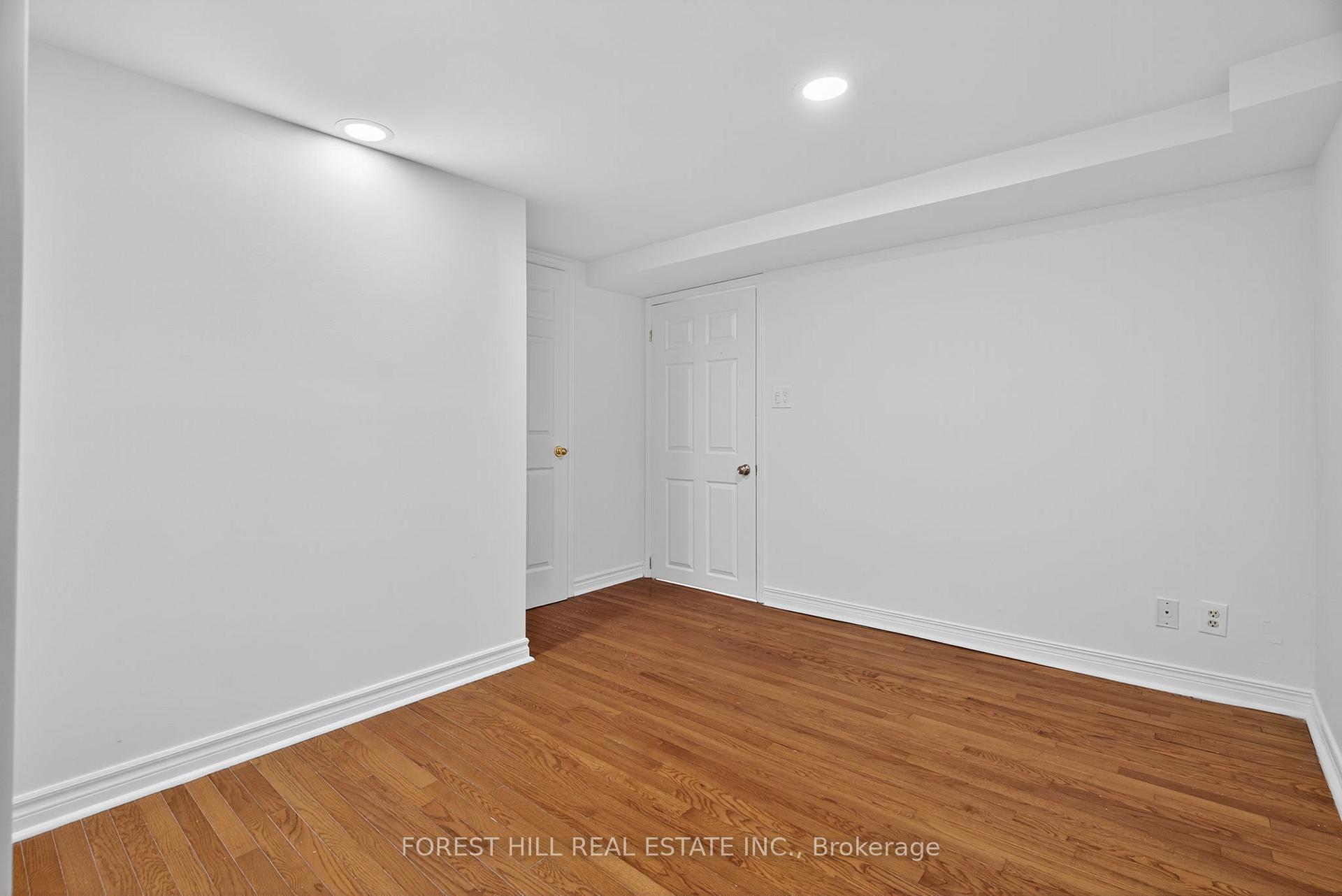 Photo 4 of Unit Lower, 485 Spadina Road, Toronto, Forest Hill South — HOMEH