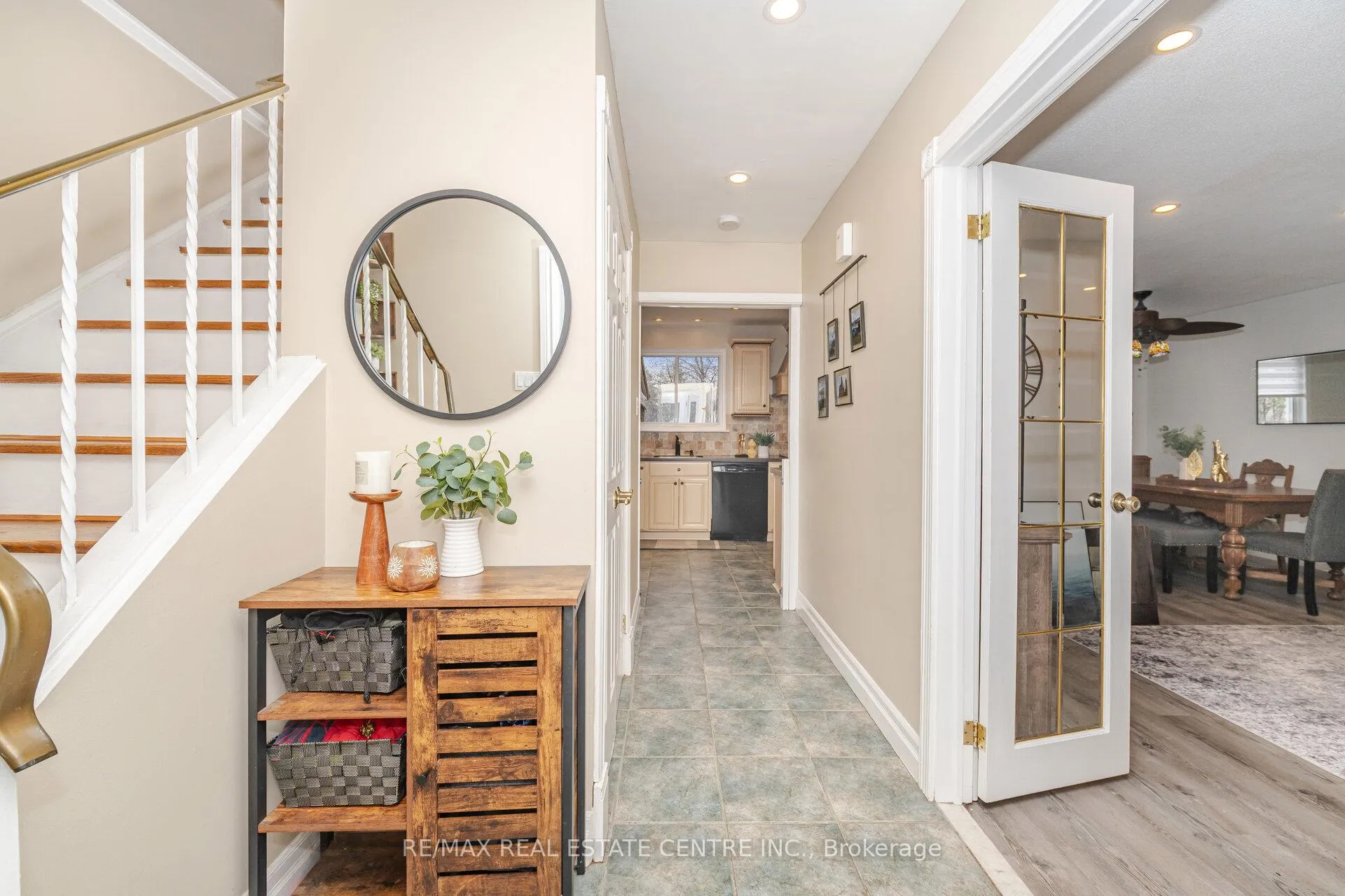 Photo 8 of 19 Jasper Crescent, Brampton, Northgate — HOMEH