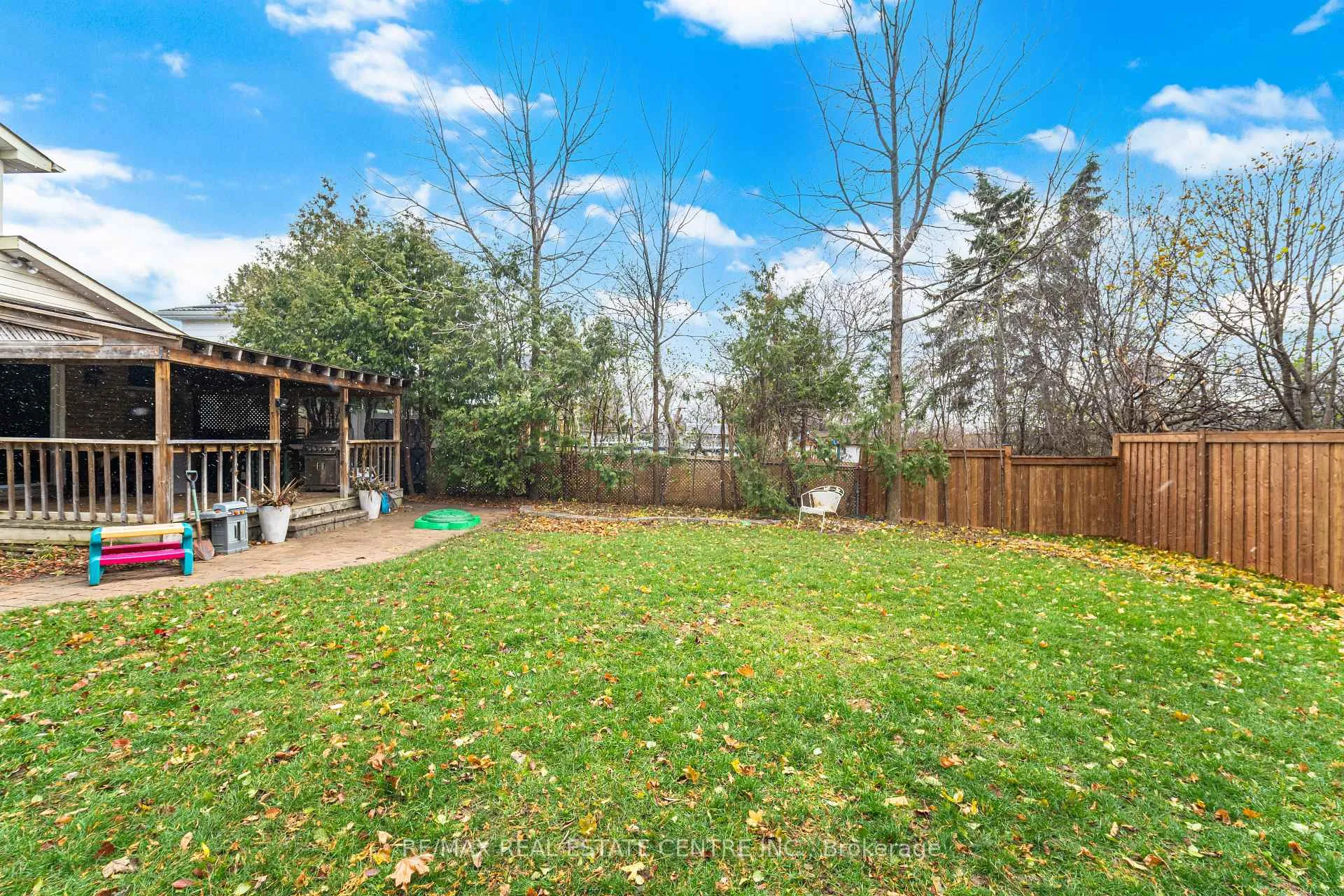 Photo 38 of 19 Jasper Crescent, Brampton, Northgate — HOMEH