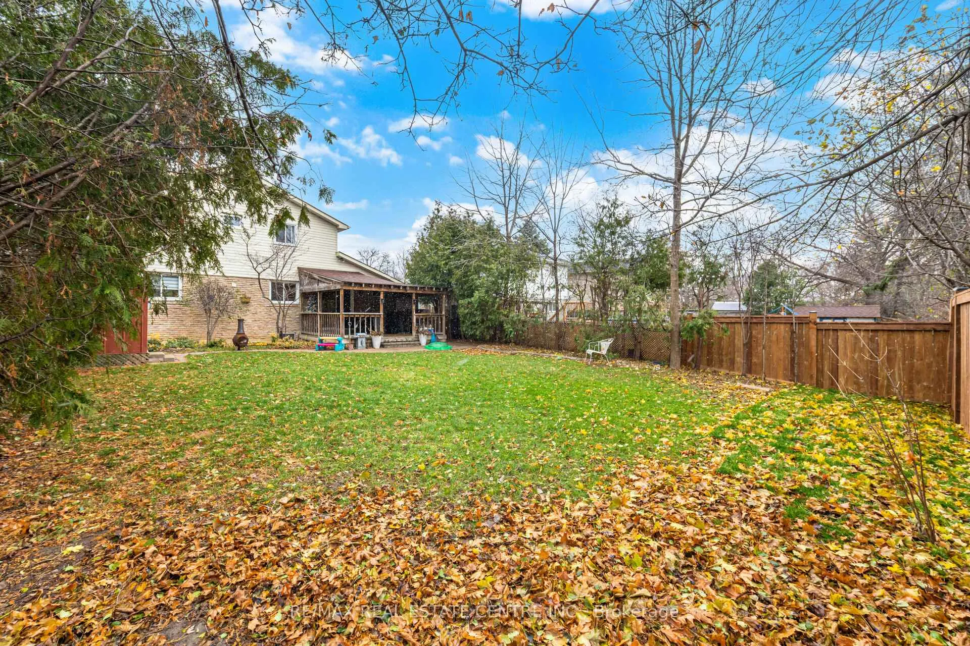 Photo 43 of 19 Jasper Crescent, Brampton, Northgate — HOMEH