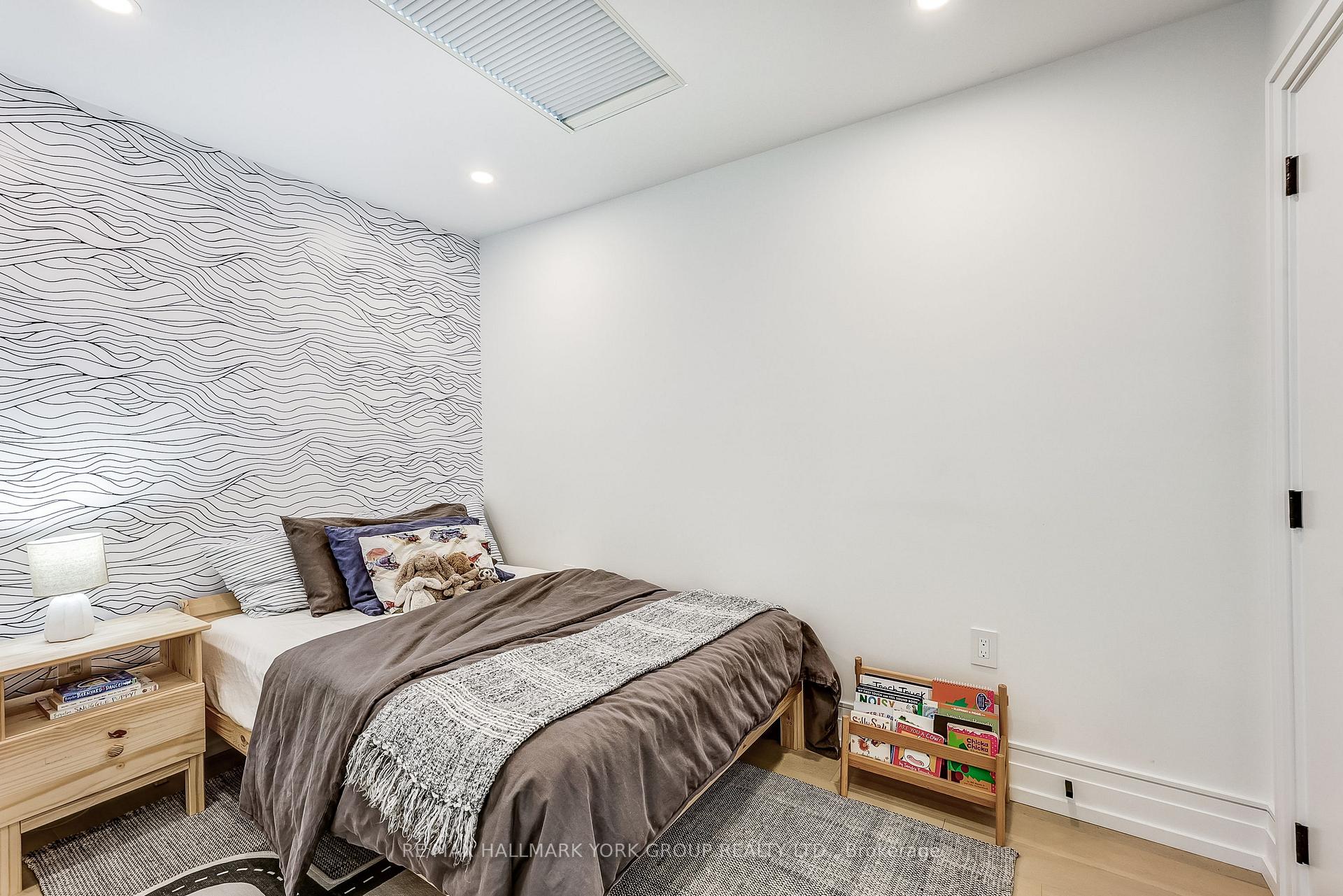 Photo 32 of 109A Holborne Avenue, Toronto, Danforth Village-East York — HOMEH