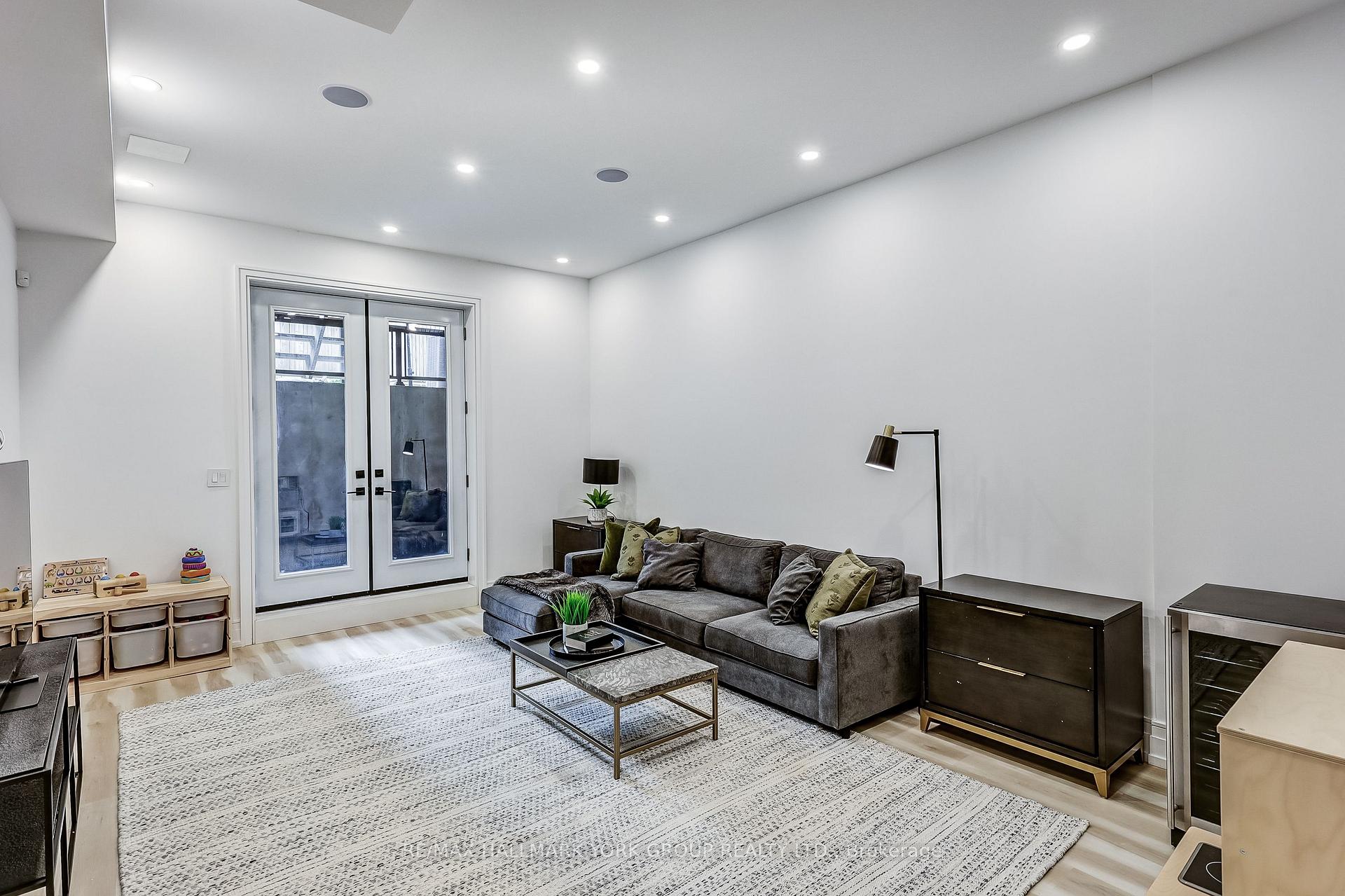 Photo 42 of 109A Holborne Avenue, Toronto, Danforth Village-East York — HOMEH