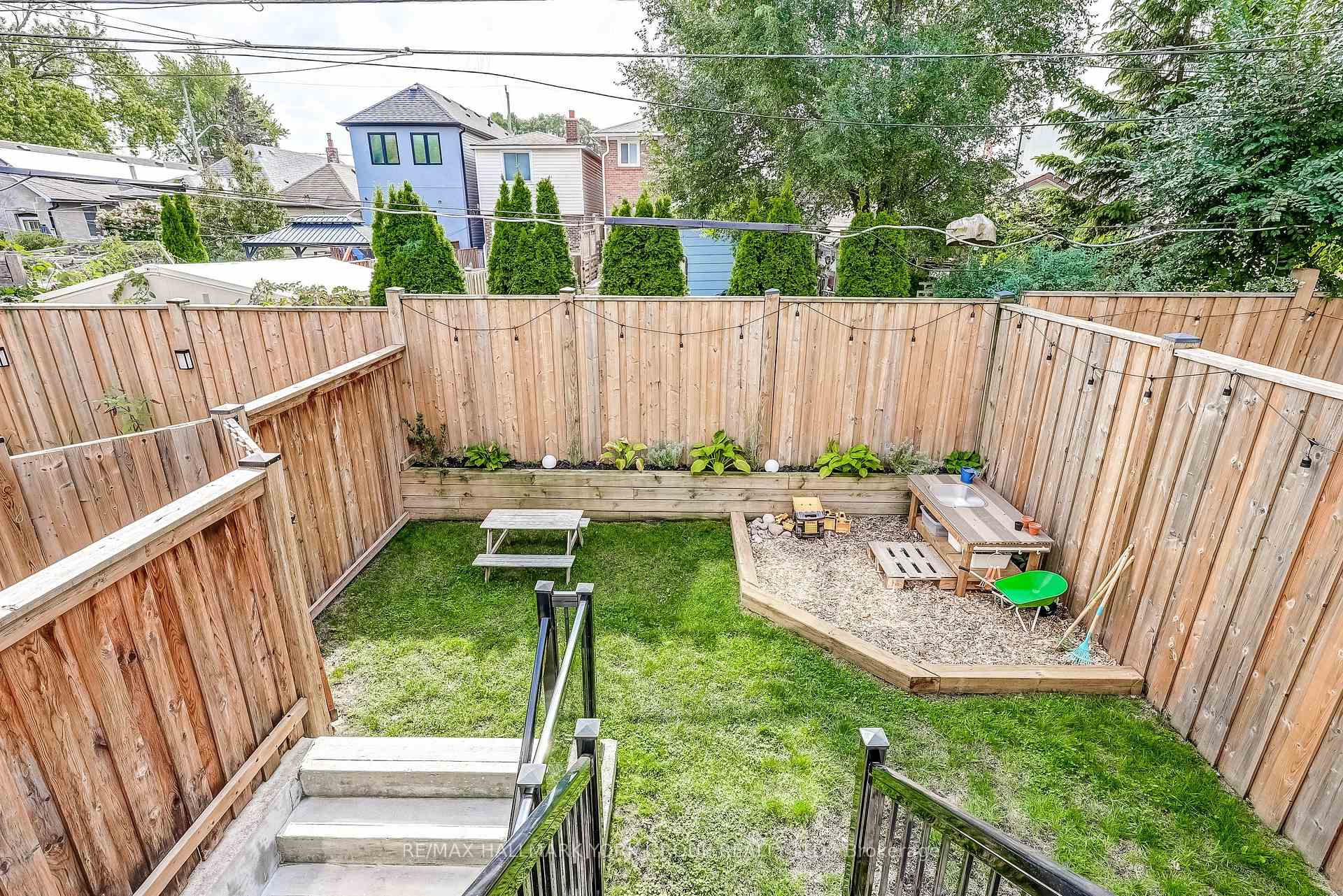 Photo 47 of 109A Holborne Avenue, Toronto, Danforth Village-East York — HOMEH