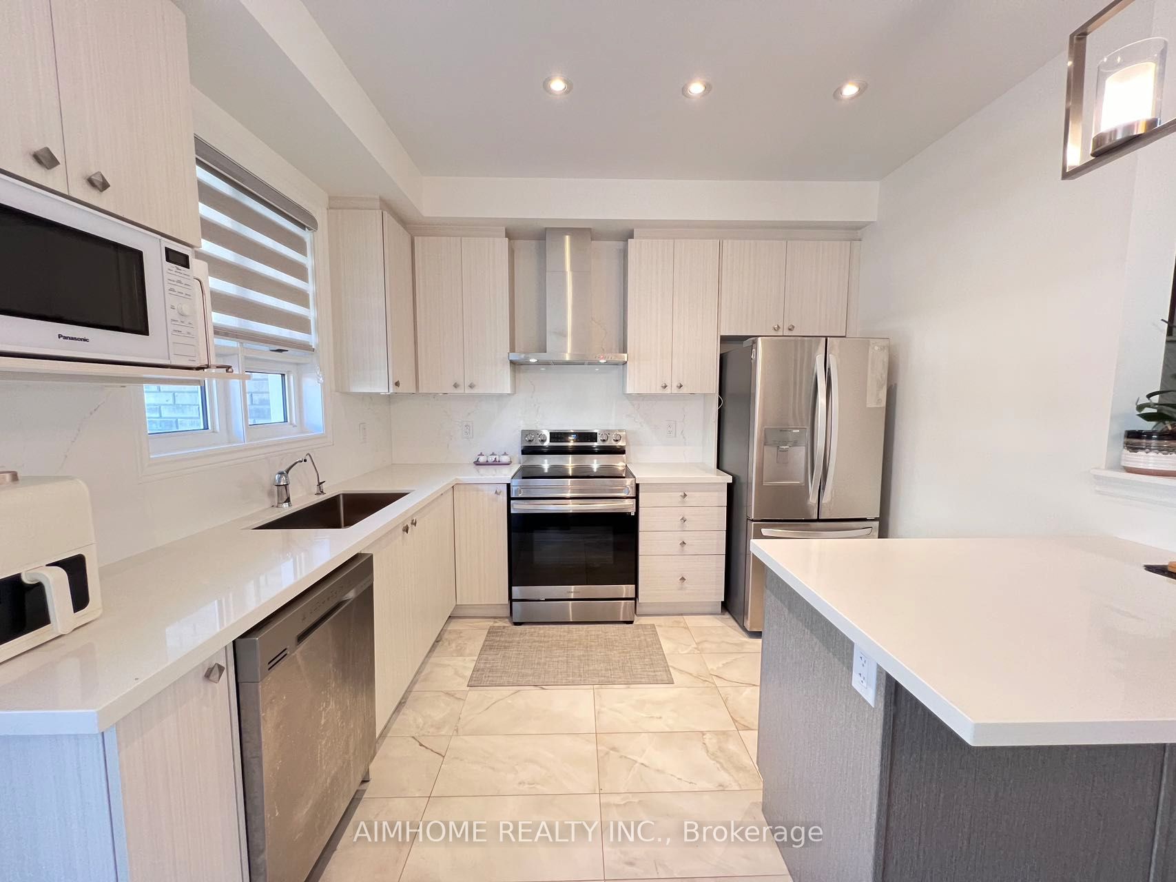 Photo 41 of 86 Massachusetts Lane S, Markham, Wismer — HOMEH
