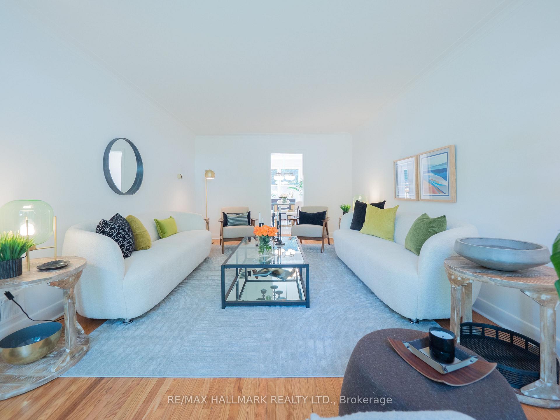 Photo 6 of 61 Glenside Avenue, Toronto, Greenwood-Coxwell — HOMEH