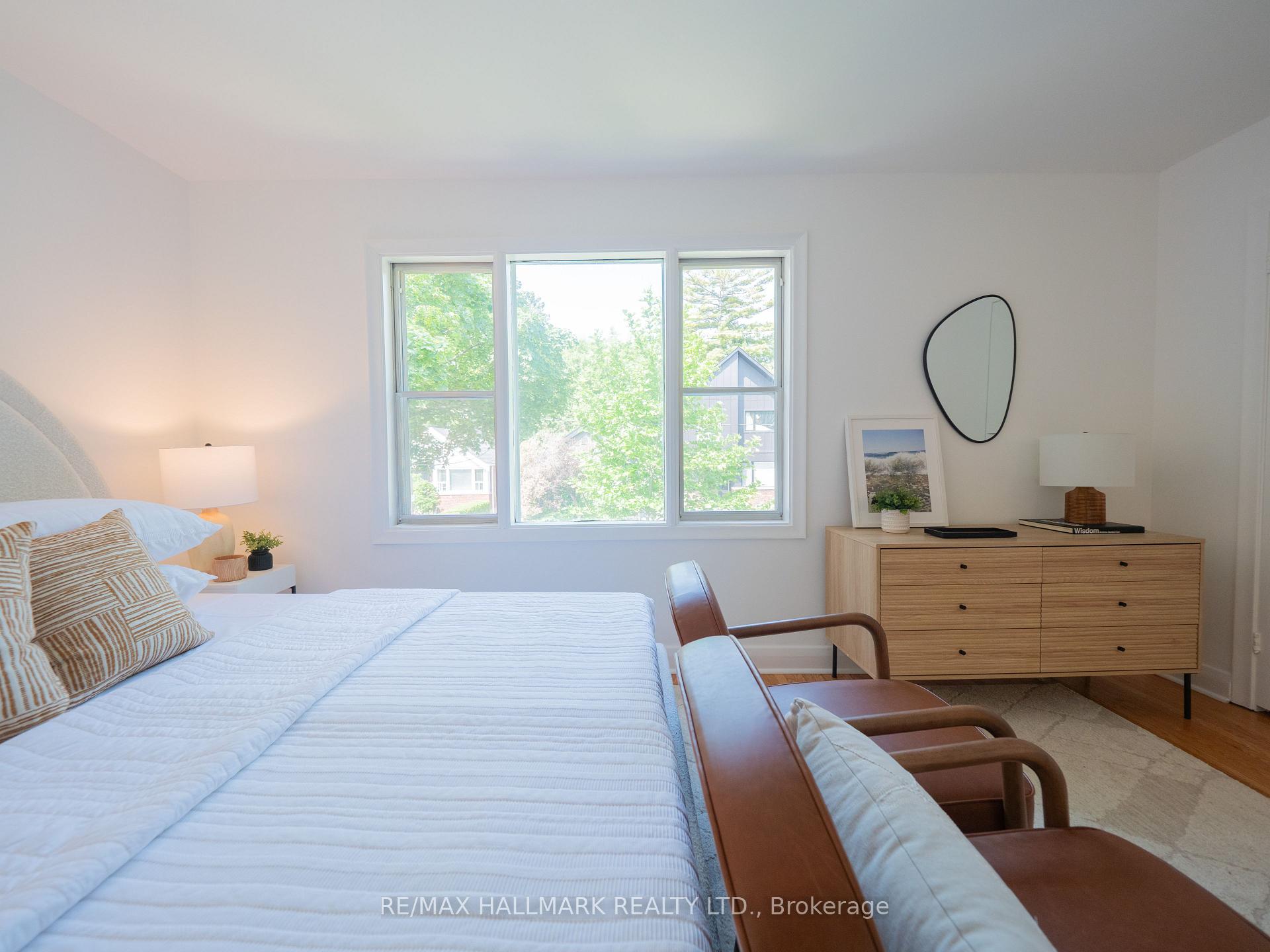 Photo 20 of 61 Glenside Avenue, Toronto, Greenwood-Coxwell — HOMEH