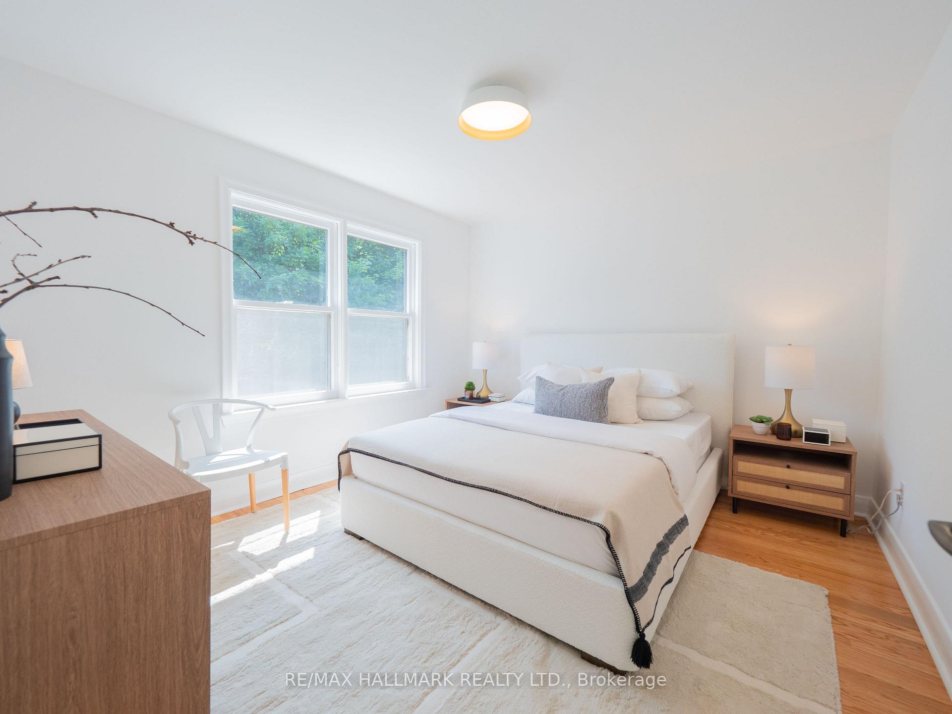 Photo 22 of 61 Glenside Avenue, Toronto, Greenwood-Coxwell — HOMEH