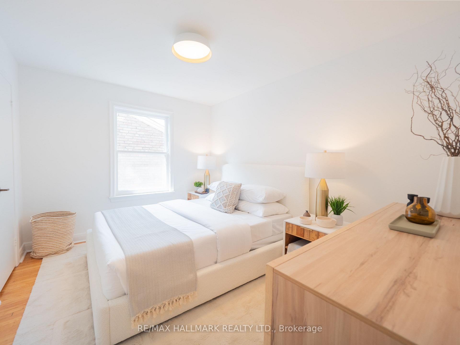Photo 24 of 61 Glenside Avenue, Toronto, Greenwood-Coxwell — HOMEH