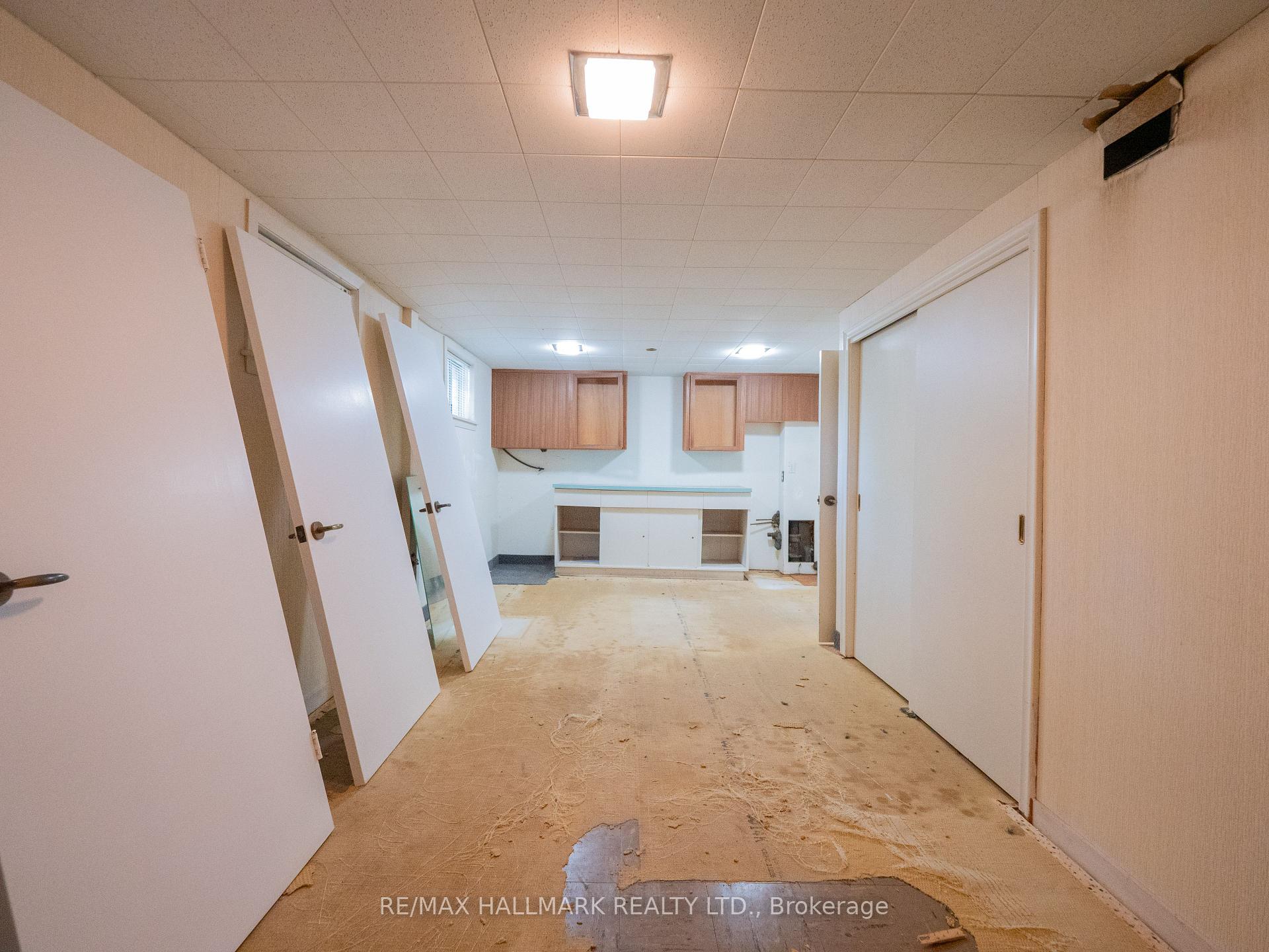 Photo 32 of 61 Glenside Avenue, Toronto, Greenwood-Coxwell — HOMEH
