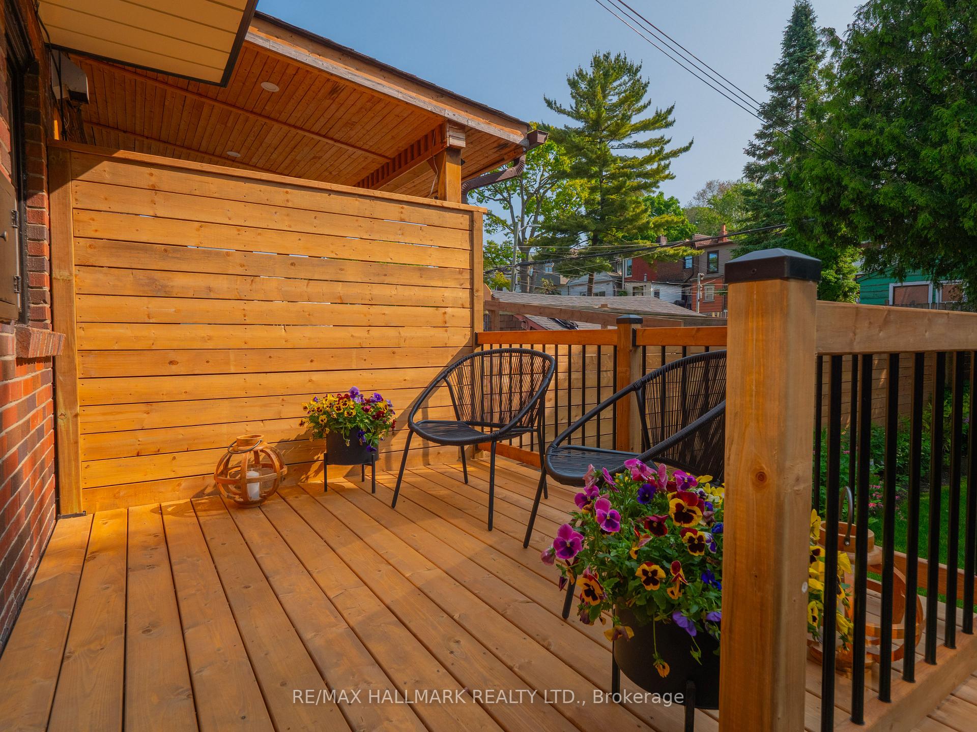 Photo 40 of 61 Glenside Avenue, Toronto, Greenwood-Coxwell — HOMEH