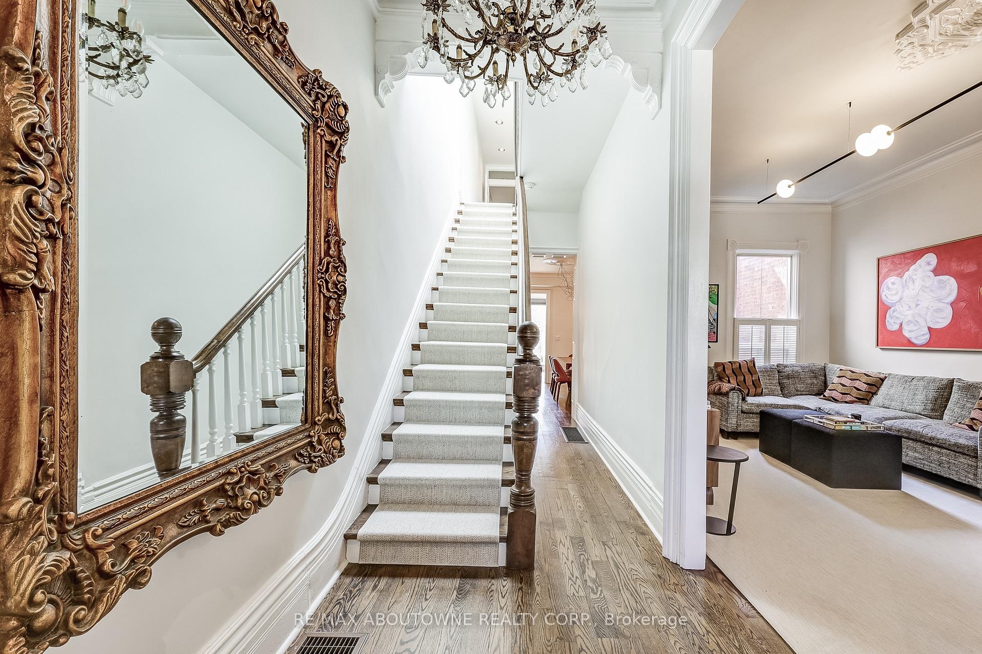 Photo 4 of 301 Sumach Street, Toronto, Cabbagetown-South St. James Town — HOMEH