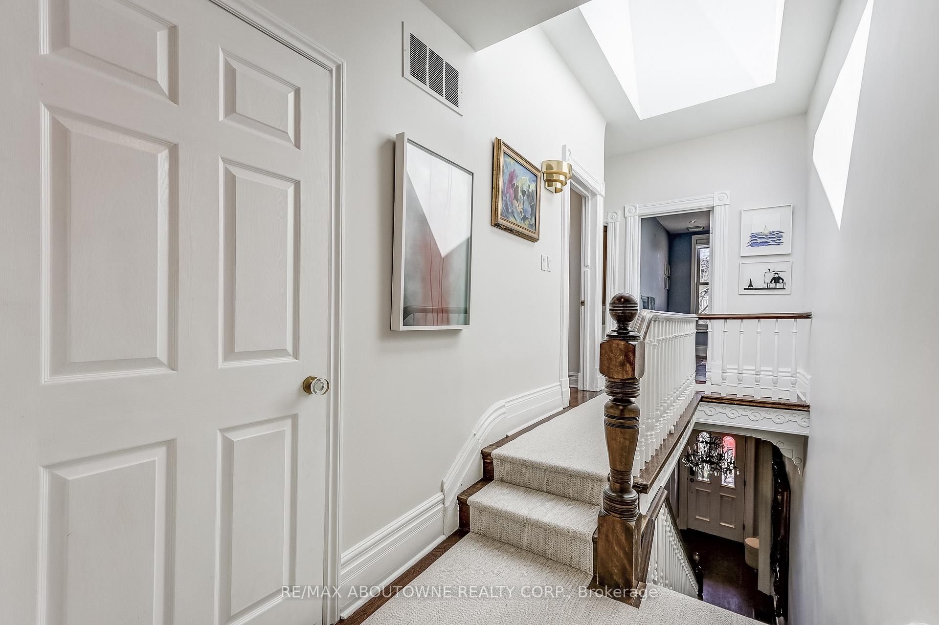 Photo 11 of 301 Sumach Street, Toronto, Cabbagetown-South St. James Town — HOMEH