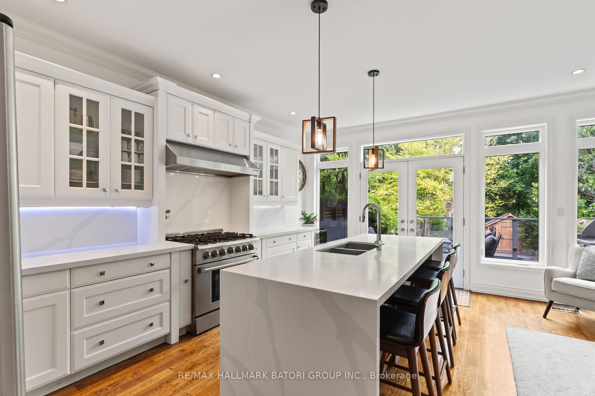 Photo 6 of 316 Roselawn Avenue, Toronto, Yonge-Eglinton — HOMEH