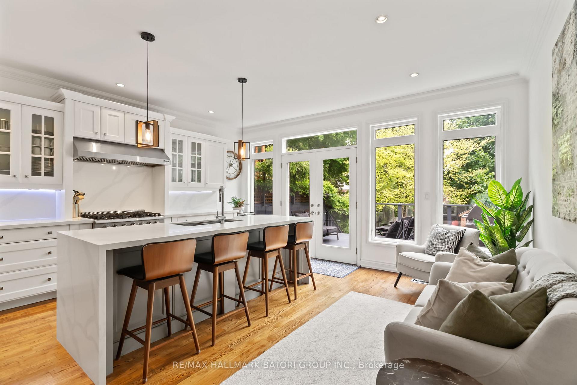 Photo 7 of 316 Roselawn Avenue, Toronto, Yonge-Eglinton — HOMEH
