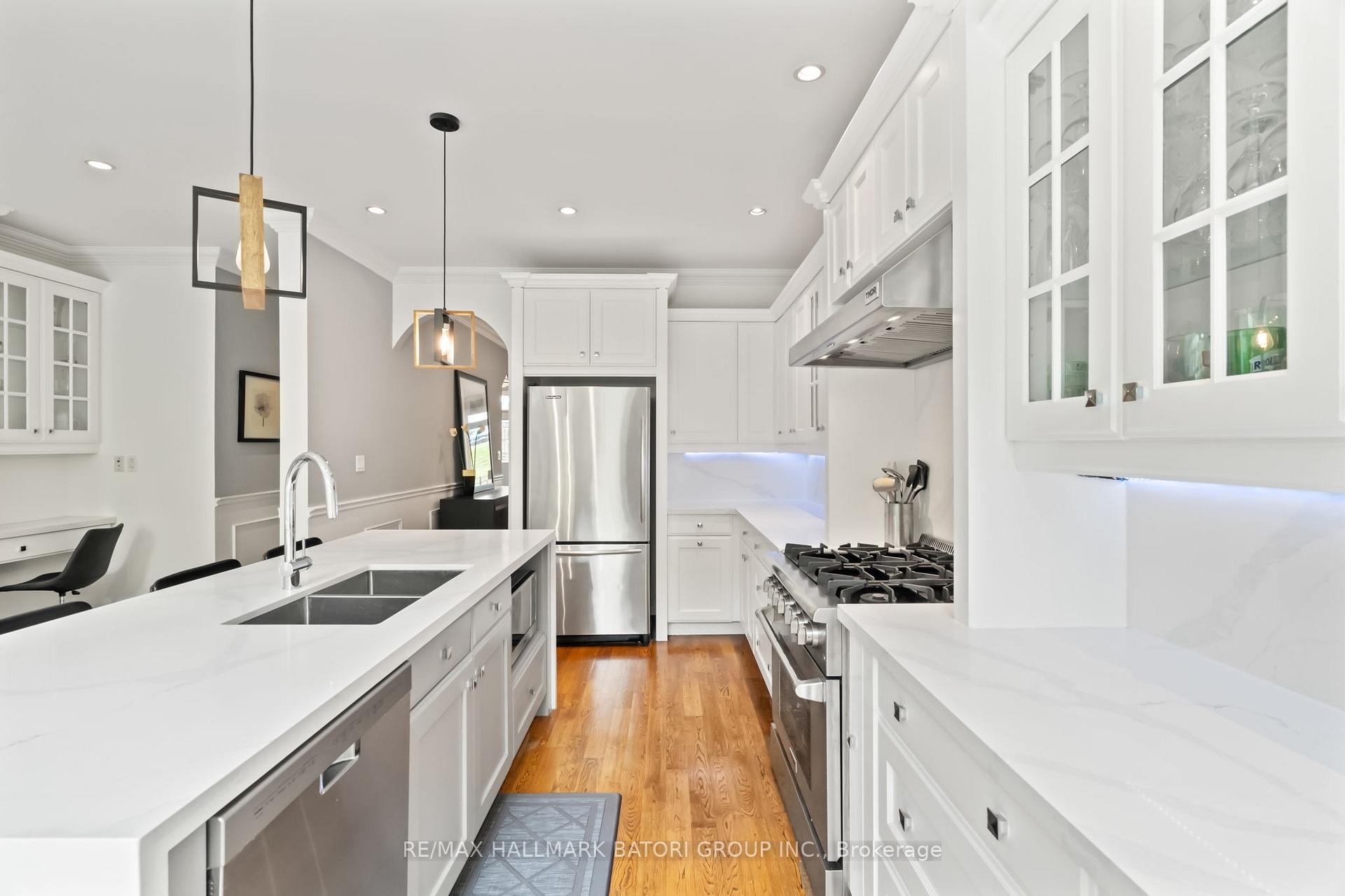 Photo 9 of 316 Roselawn Avenue, Toronto, Yonge-Eglinton — HOMEH