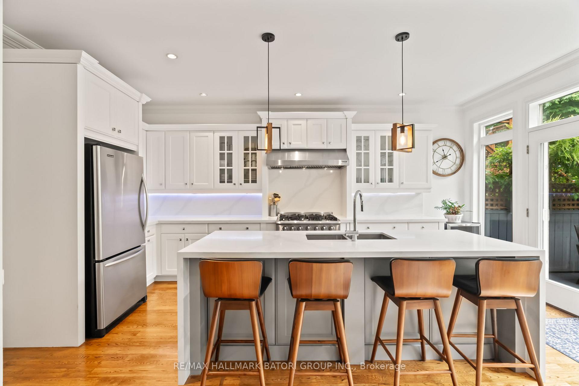 Photo 10 of 316 Roselawn Avenue, Toronto, Yonge-Eglinton — HOMEH