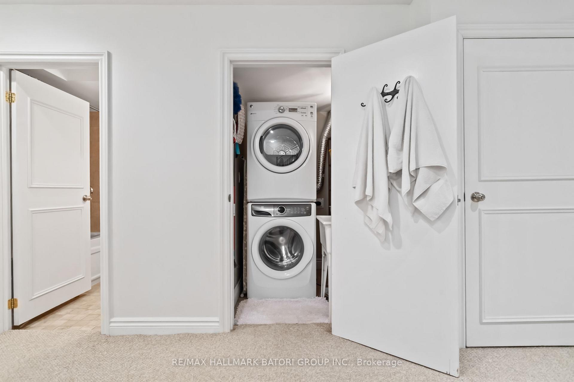 Photo 21 of 316 Roselawn Avenue, Toronto, Yonge-Eglinton — HOMEH