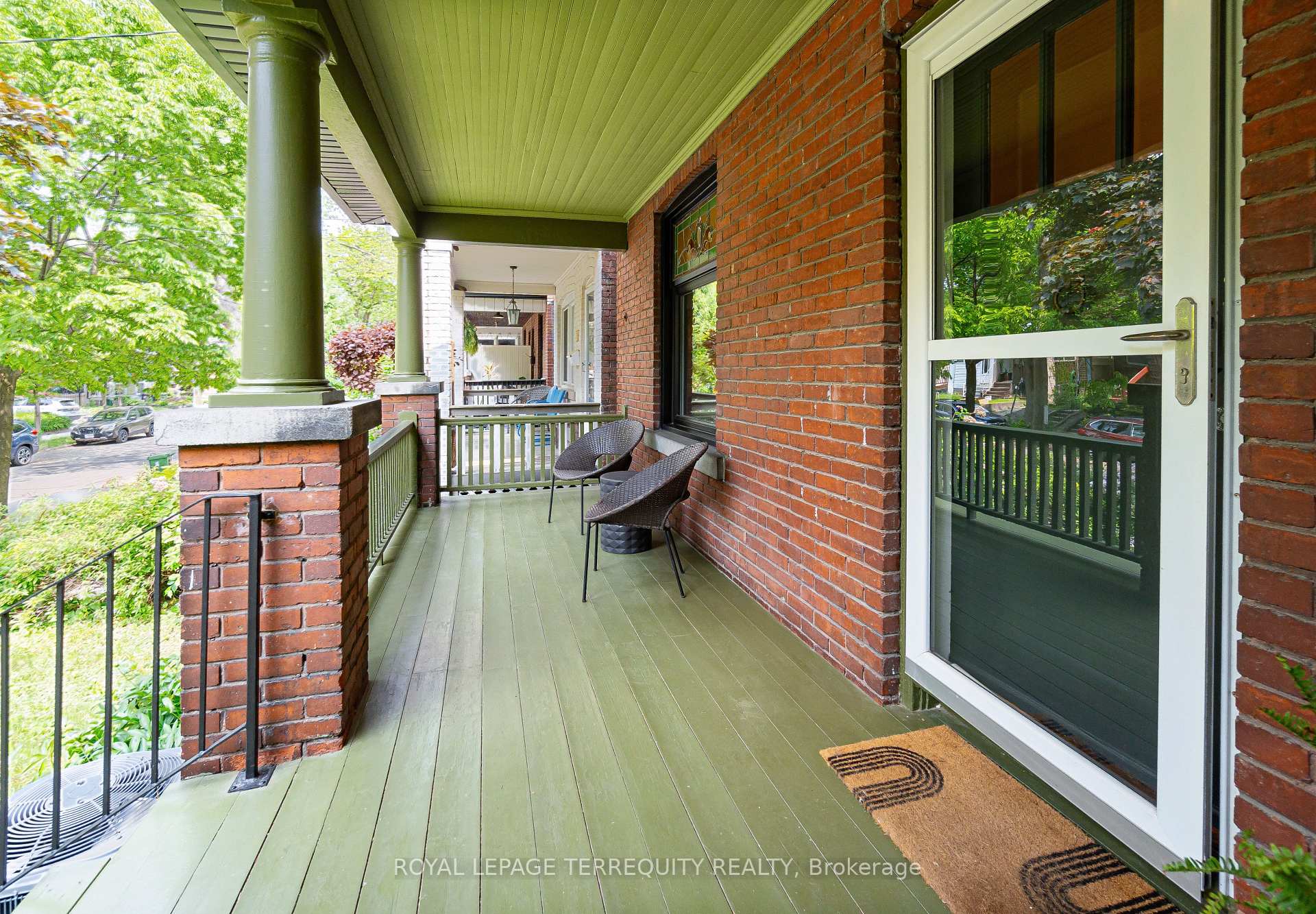 Photo 5 of 63 Lamb Avenue, Toronto, Greenwood-Coxwell — HOMEH
