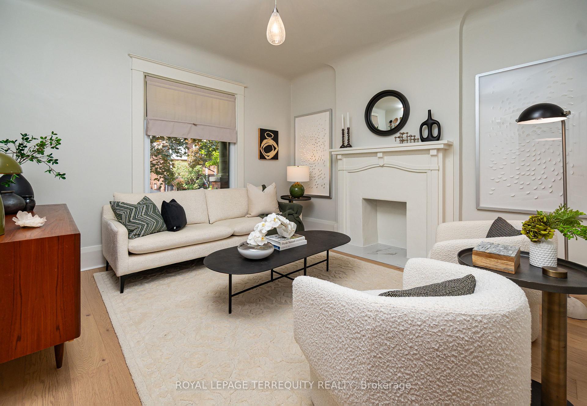 Photo 10 of 63 Lamb Avenue, Toronto, Greenwood-Coxwell — HOMEH