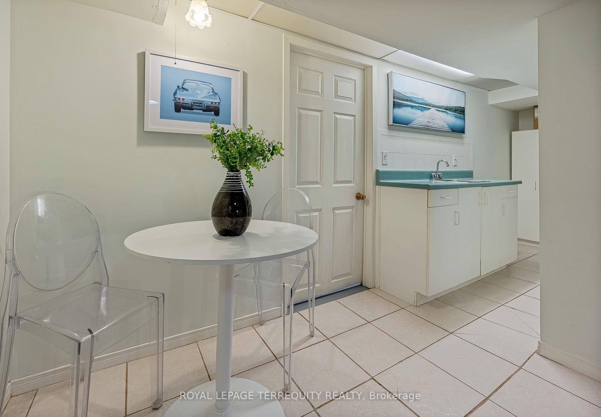 Photo 33 of 63 Lamb Avenue, Toronto, Greenwood-Coxwell — HOMEH