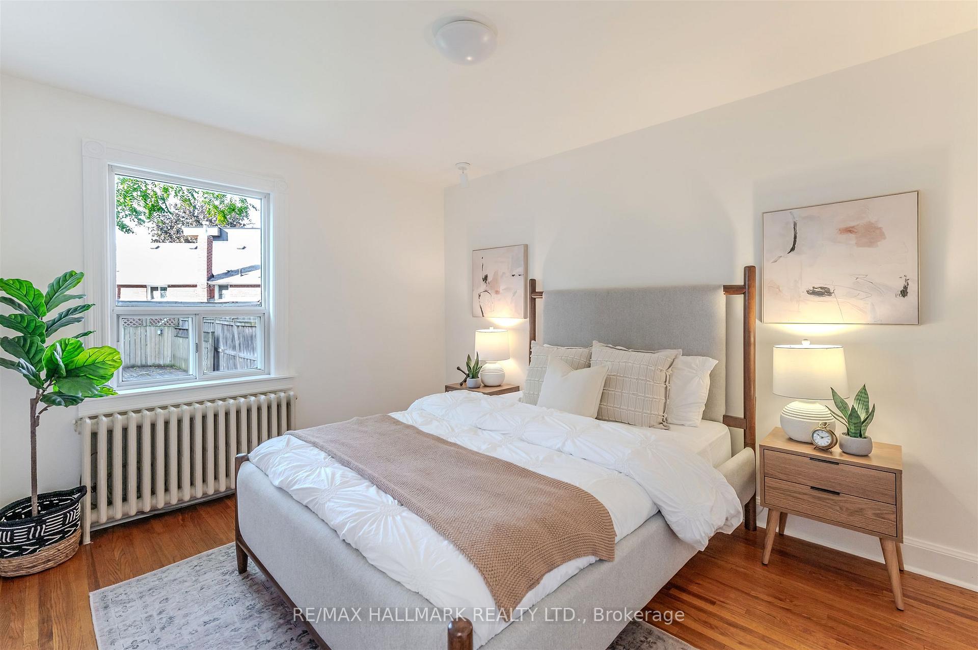 Photo 11 of 64 Denvale Road, Toronto, O'Connor-Parkview — HOMEH