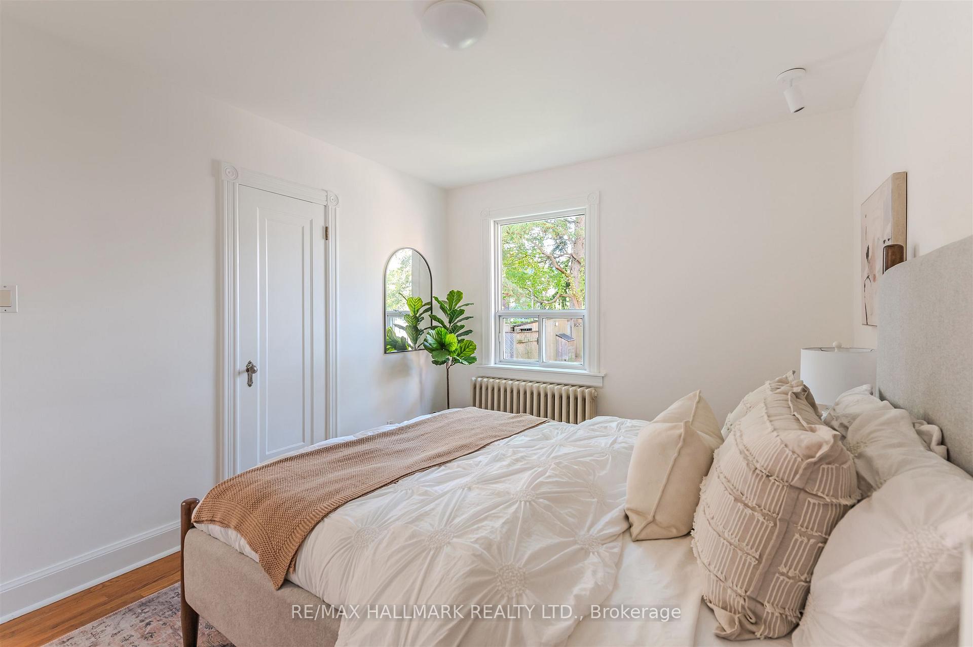 Photo 12 of 64 Denvale Road, Toronto, O'Connor-Parkview — HOMEH