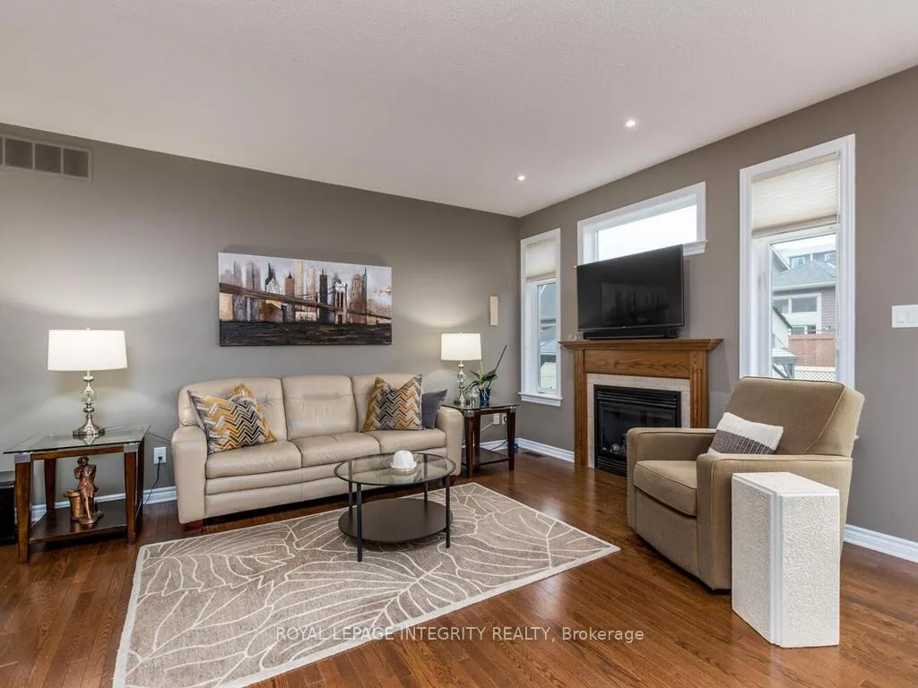Photo 10 of 112 Elfin Grove, Ottawa, Kanata - Emerald Meadows/Trailwest — HOMEH