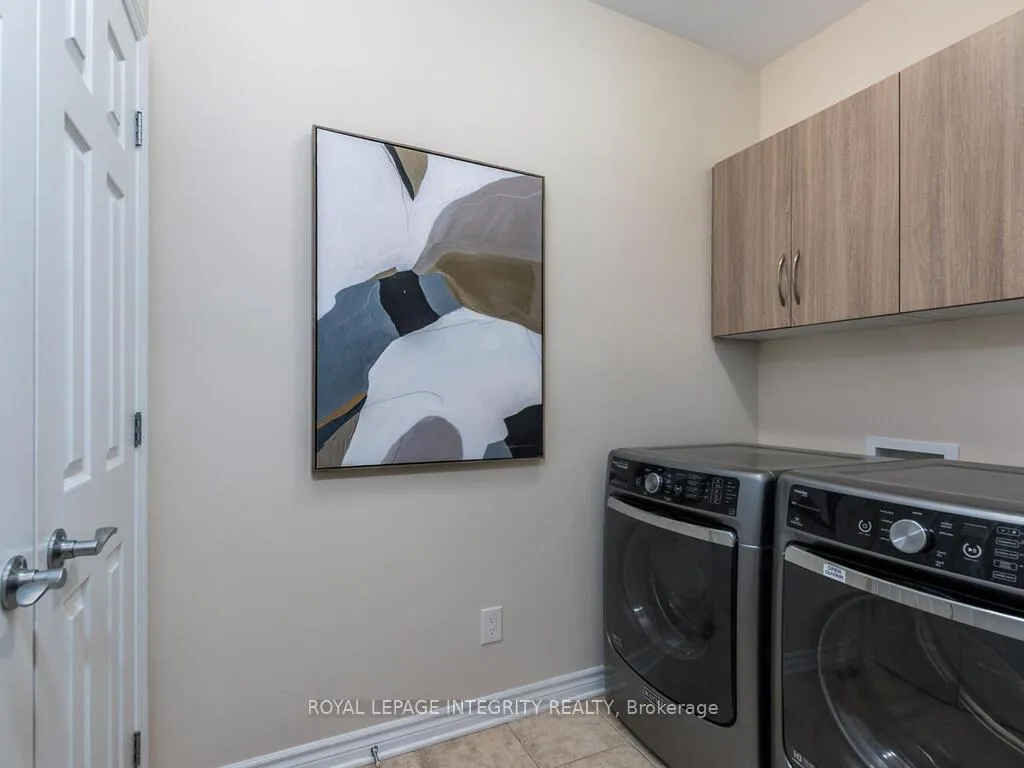 Photo 31 of 112 Elfin Grove, Ottawa, Kanata - Emerald Meadows/Trailwest — HOMEH