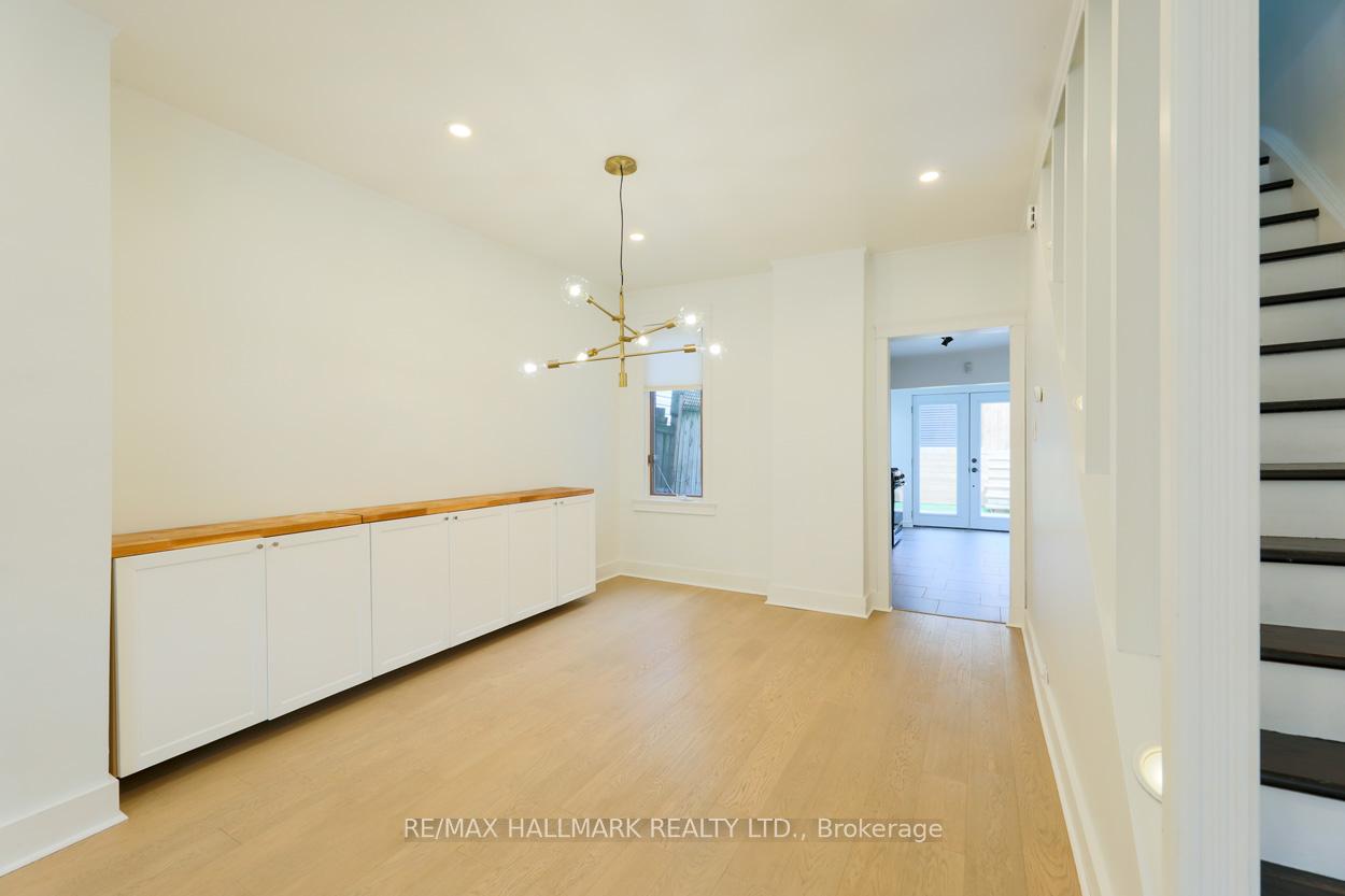 Photo 10 of 40 Allen Avenue, Toronto, South Riverdale — HOMEH