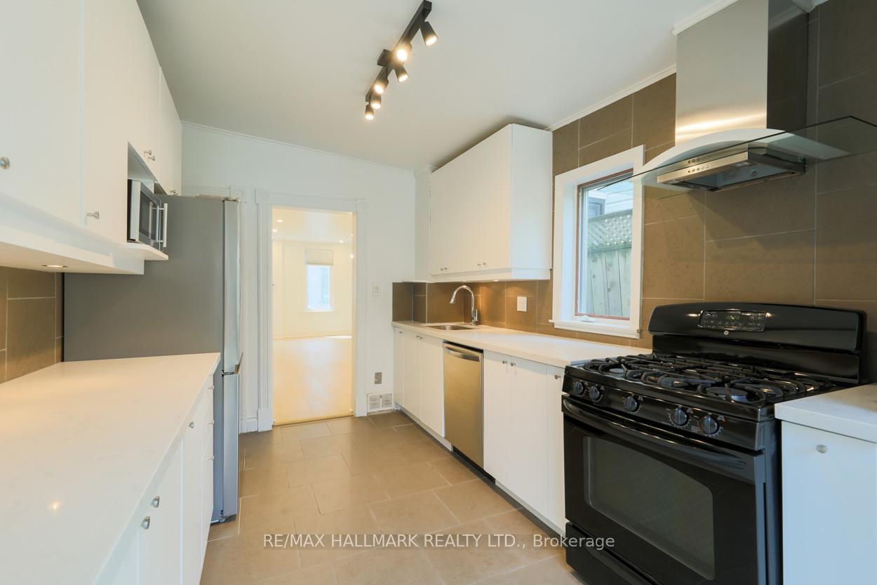 Photo 12 of 40 Allen Avenue, Toronto, South Riverdale — HOMEH