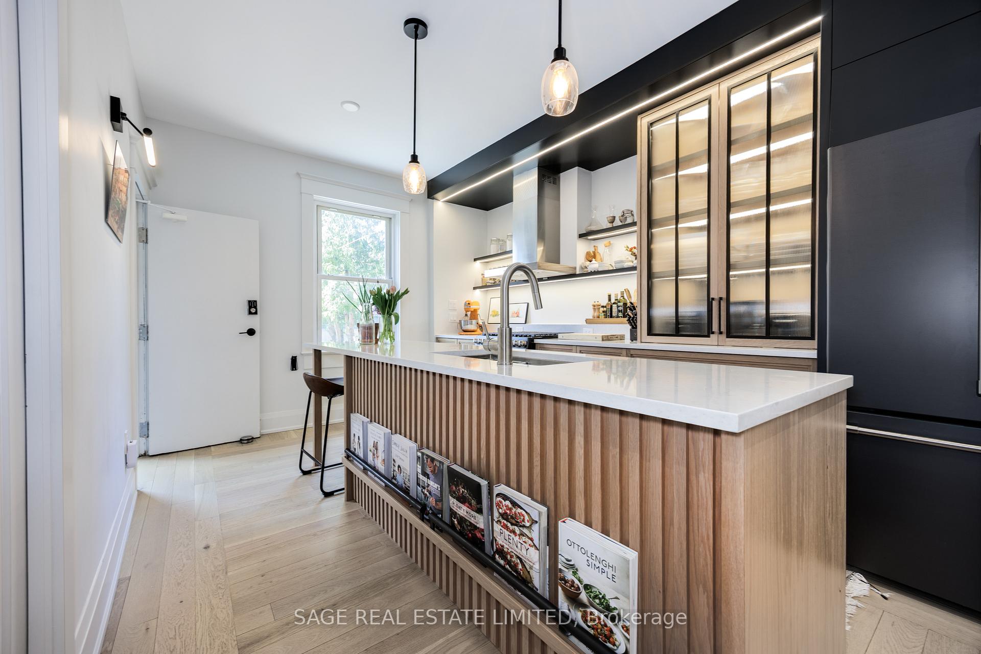 Photo 9 of 184 Parkmount Road, Toronto, Greenwood-Coxwell — HOMEH