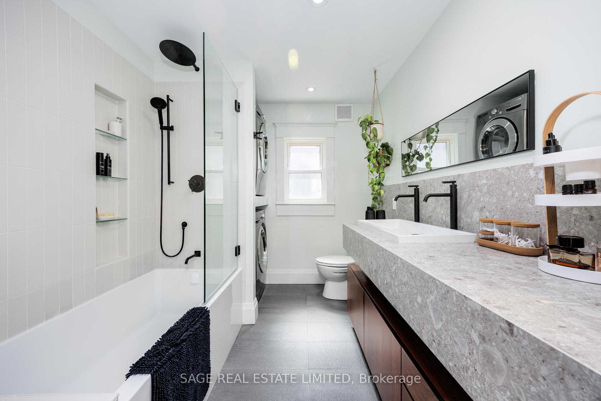 Photo 22 of 184 Parkmount Road, Toronto, Greenwood-Coxwell — HOMEH