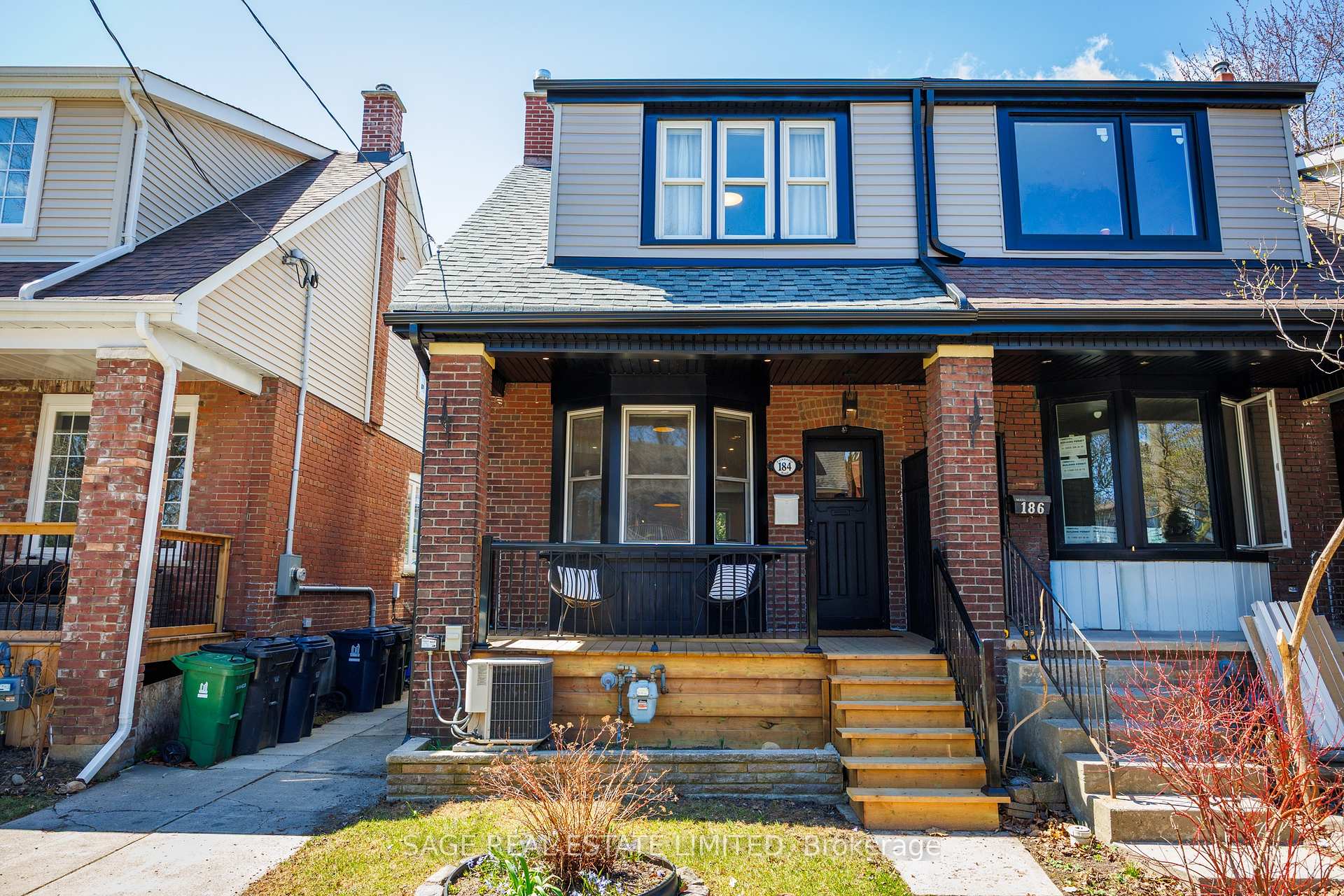 Photo 32 of 184 Parkmount Road, Toronto, Greenwood-Coxwell — HOMEH