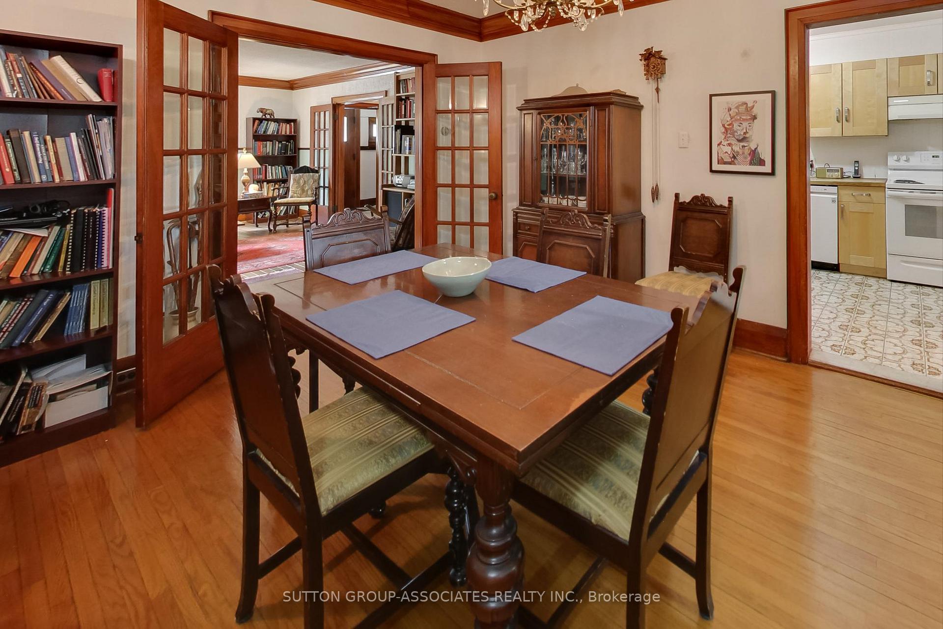 Photo 8 of 47 Robina Avenue, Toronto, Oakwood Village — HOMEH
