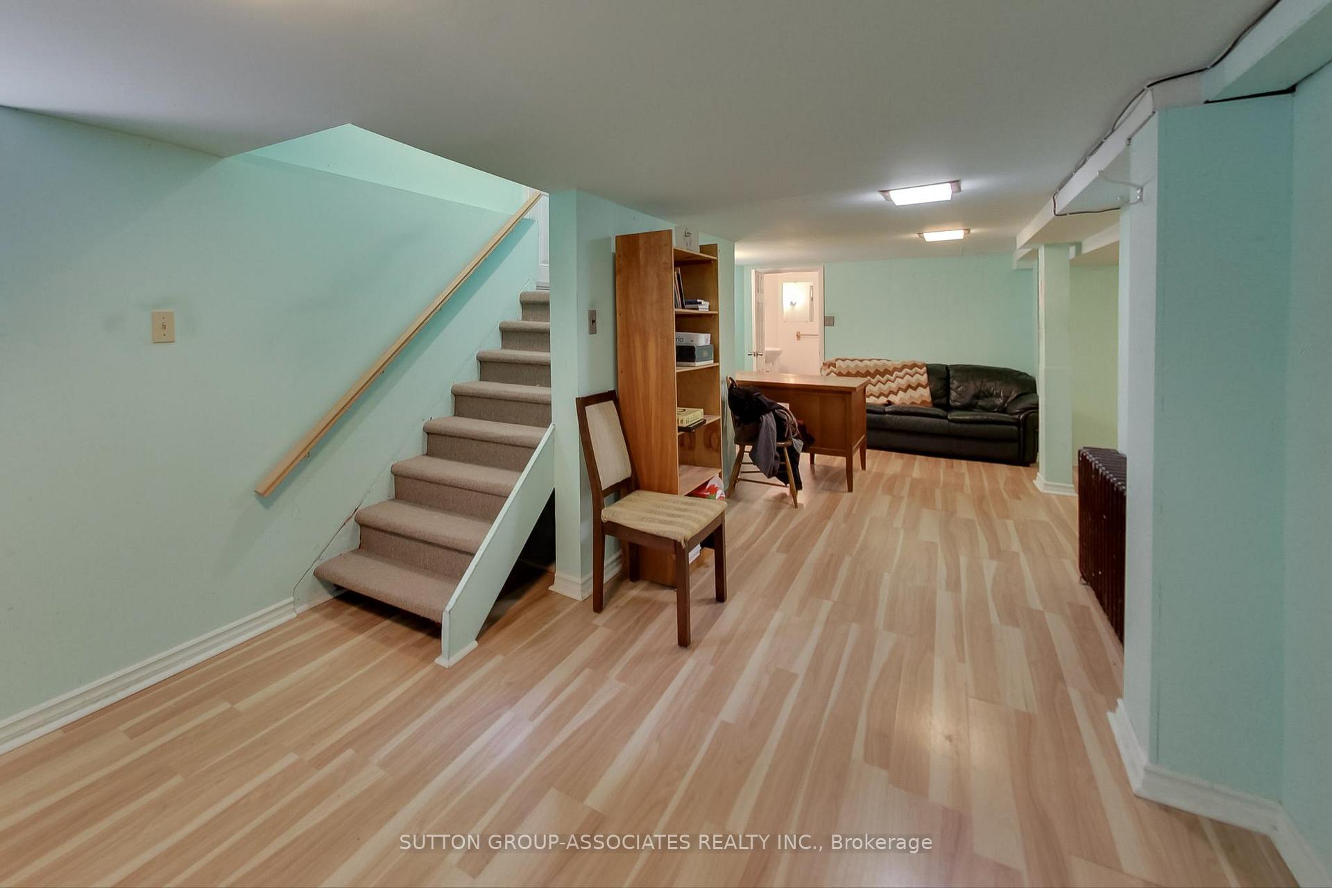Photo 16 of 47 Robina Avenue, Toronto, Oakwood Village — HOMEH