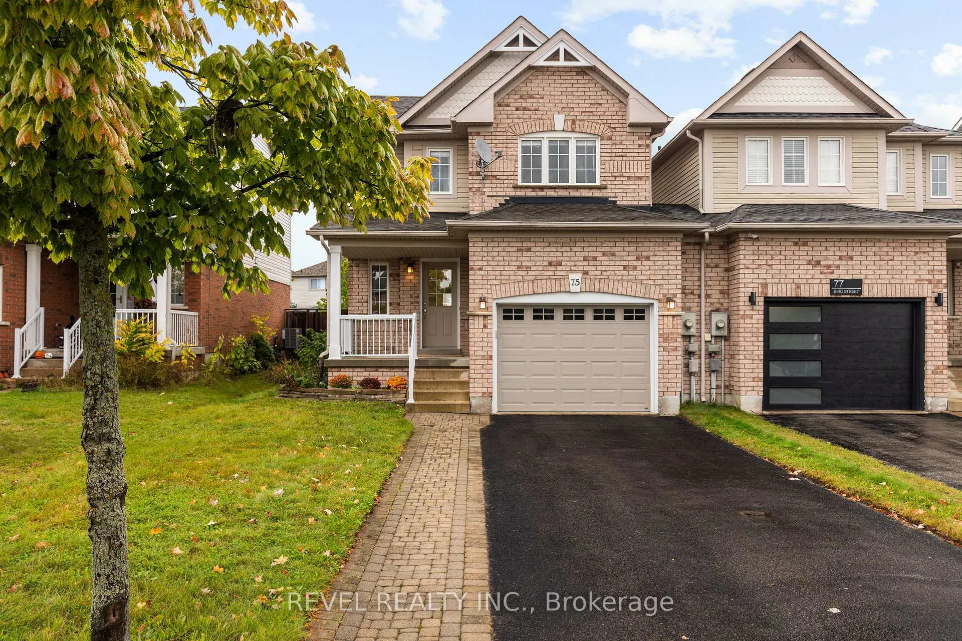 Photo 2 of 75 Bird Street, Barrie, Edgehill Drive — HOMEH