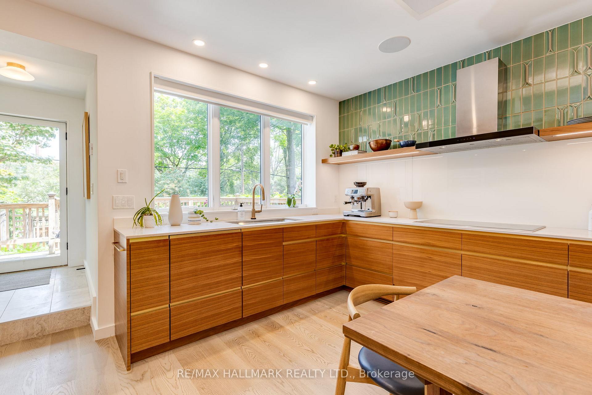 Photo 11 of 57 Ravina Crescent, Toronto, Blake-Jones — HOMEH