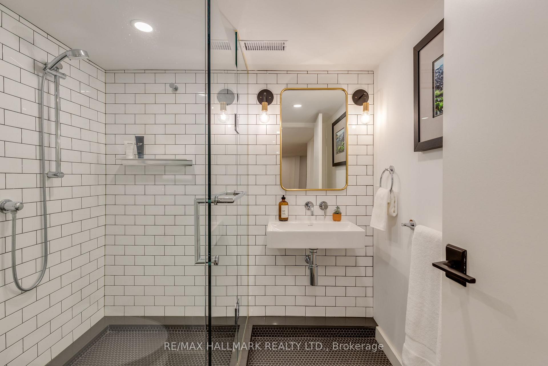 Photo 34 of 57 Ravina Crescent, Toronto, Blake-Jones — HOMEH