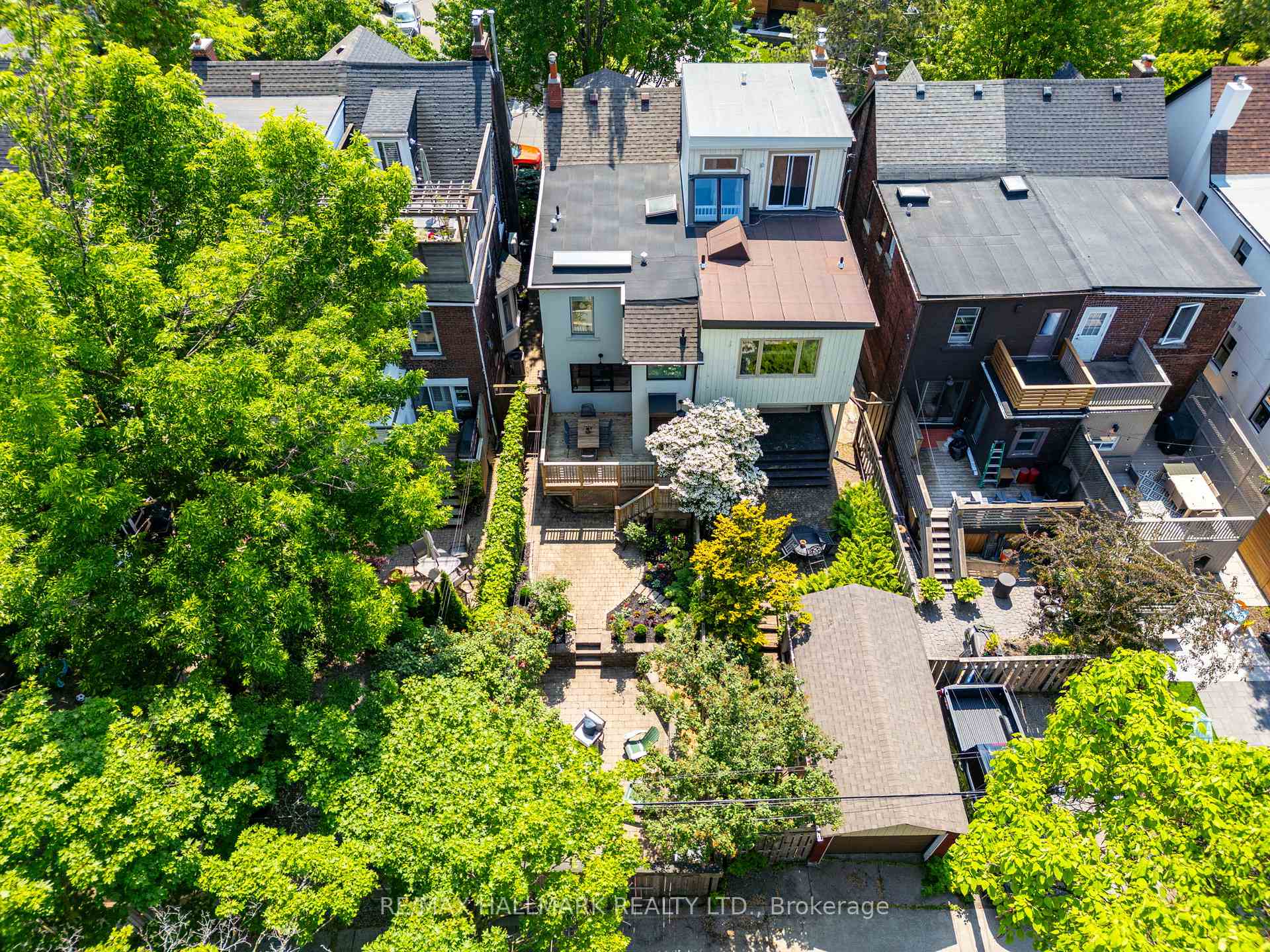 Photo 40 of 57 Ravina Crescent, Toronto, Blake-Jones — HOMEH