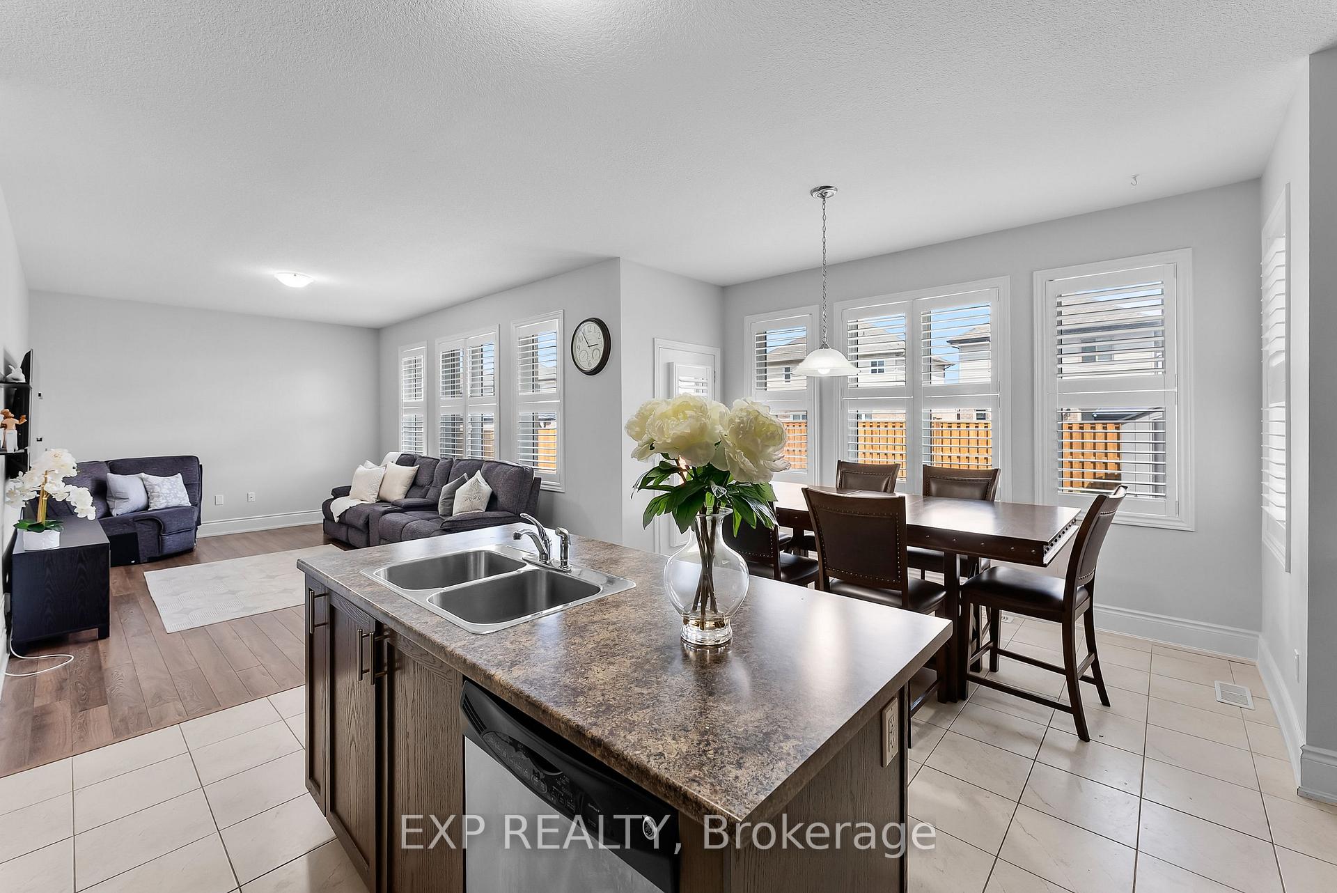 Photo 13 of 85 Sunset Way, Thorold, Rolling Meadows — HOMEH