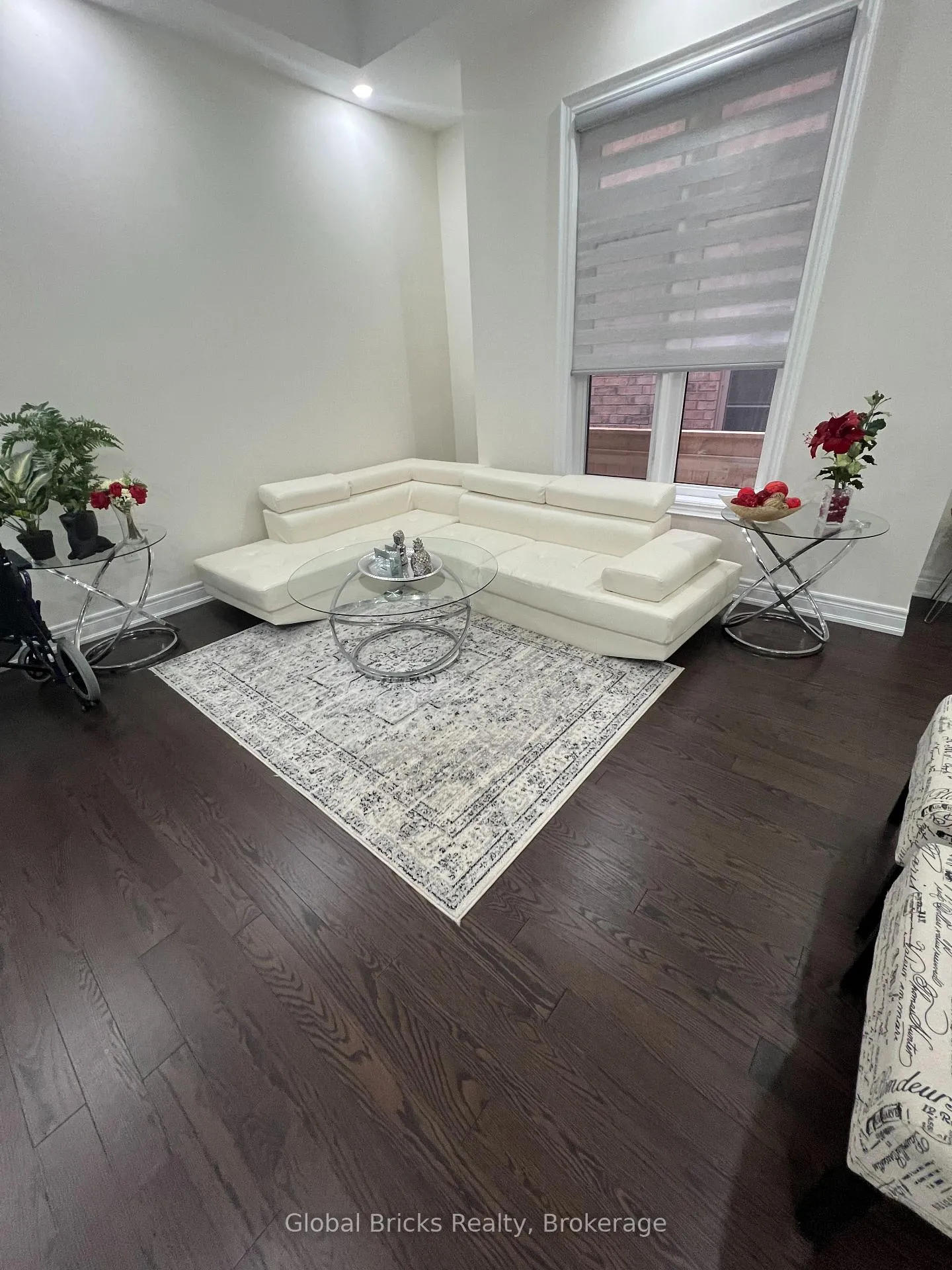 Photo 6 of 34 Dairymaid Road, Brampton, Northwest Brampton — HOMEH