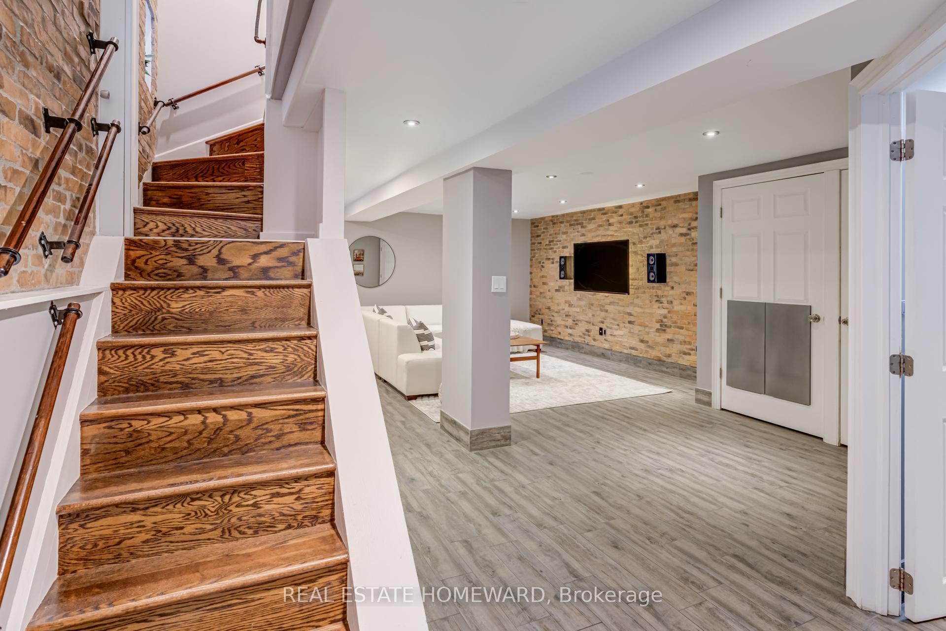 Photo 31 of 292 Glebeholme Boulevard, Toronto, Danforth — HOMEH