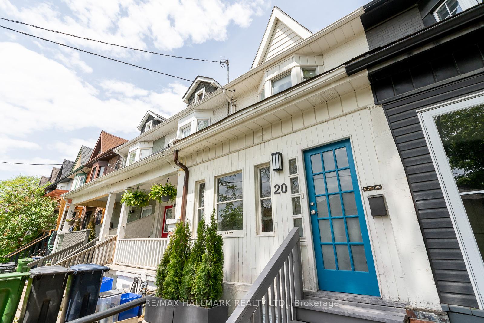 Photo 3 of 20 Walpole Avenue, Toronto, Greenwood-Coxwell — HOMEH