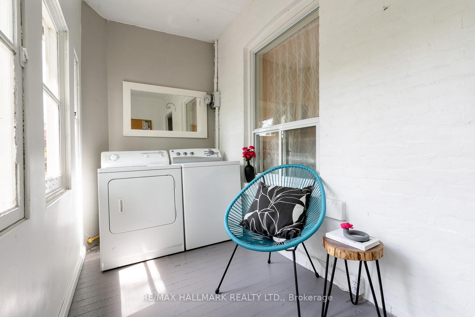 Photo 4 of 20 Walpole Avenue, Toronto, Greenwood-Coxwell — HOMEH