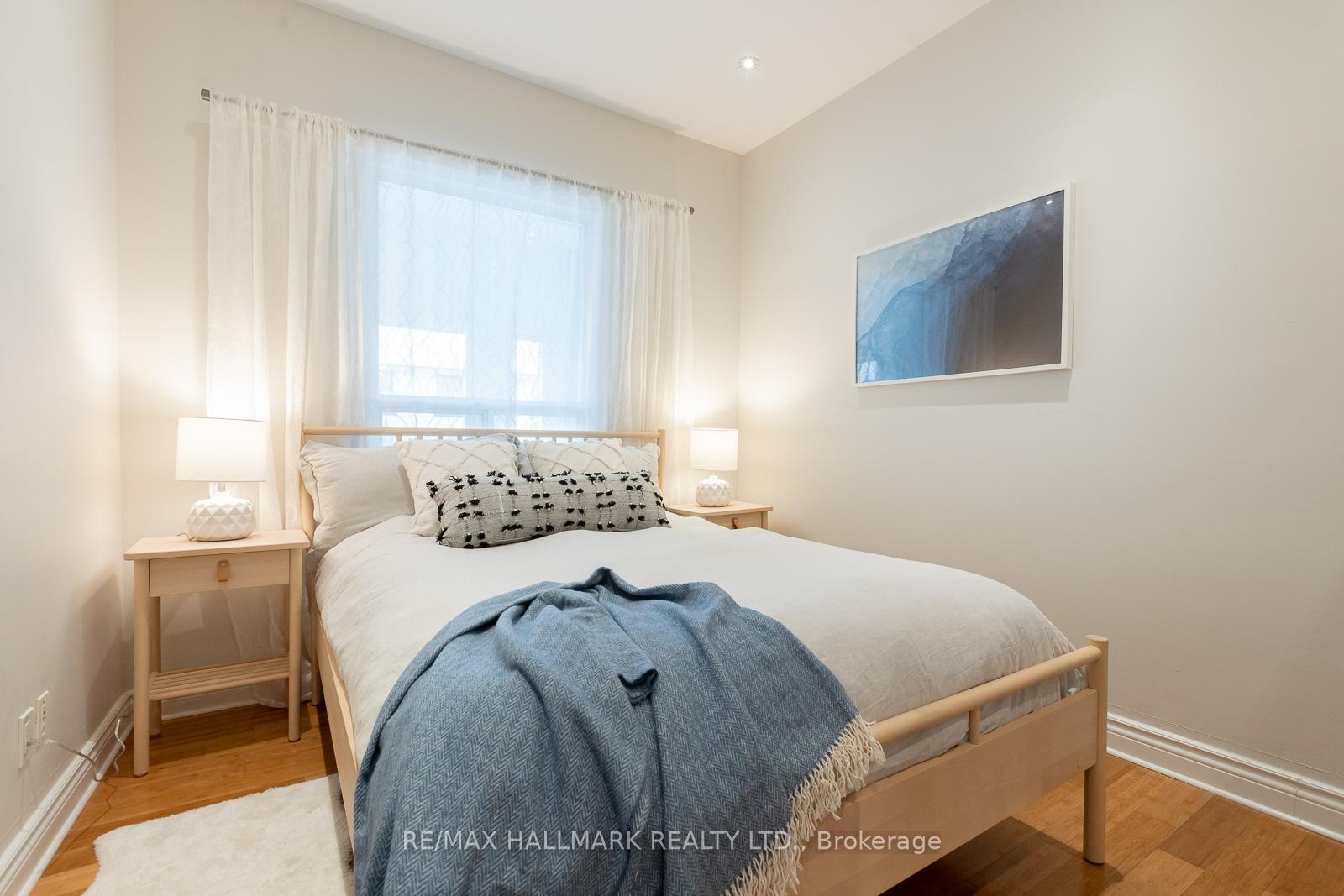 Photo 13 of 20 Walpole Avenue, Toronto, Greenwood-Coxwell — HOMEH